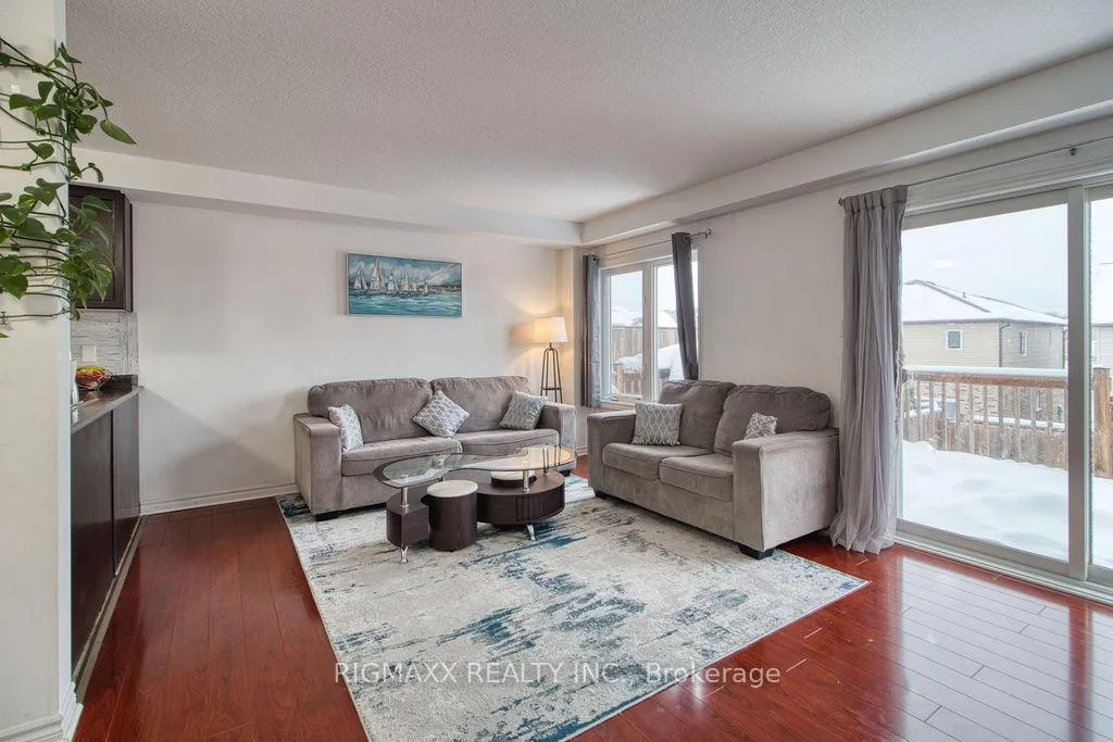 Photo 8 of 57 Renfrew Street, Kitchener, Huron Park — HOMEH
