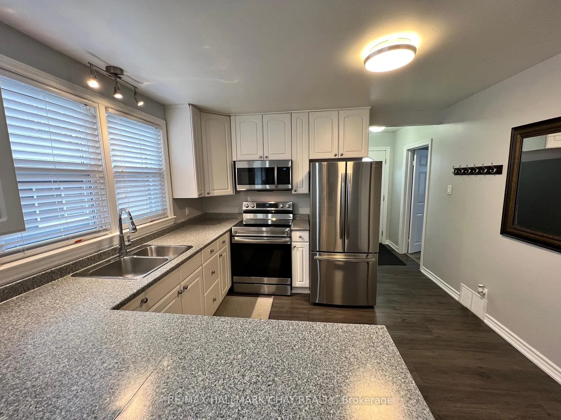 Photo 2 of Unit A, 10 Bowman Avenue, Barrie, Codrington — HOMEH