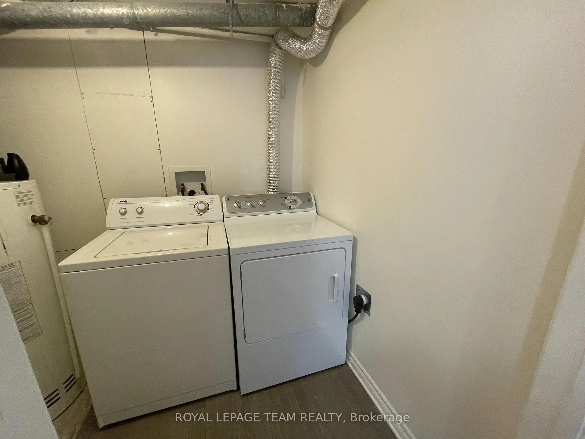 Photo 28 of Unit 1 & 2, 1627 Chaucer Avenue, Ottawa, Riverview Park — HOMEH