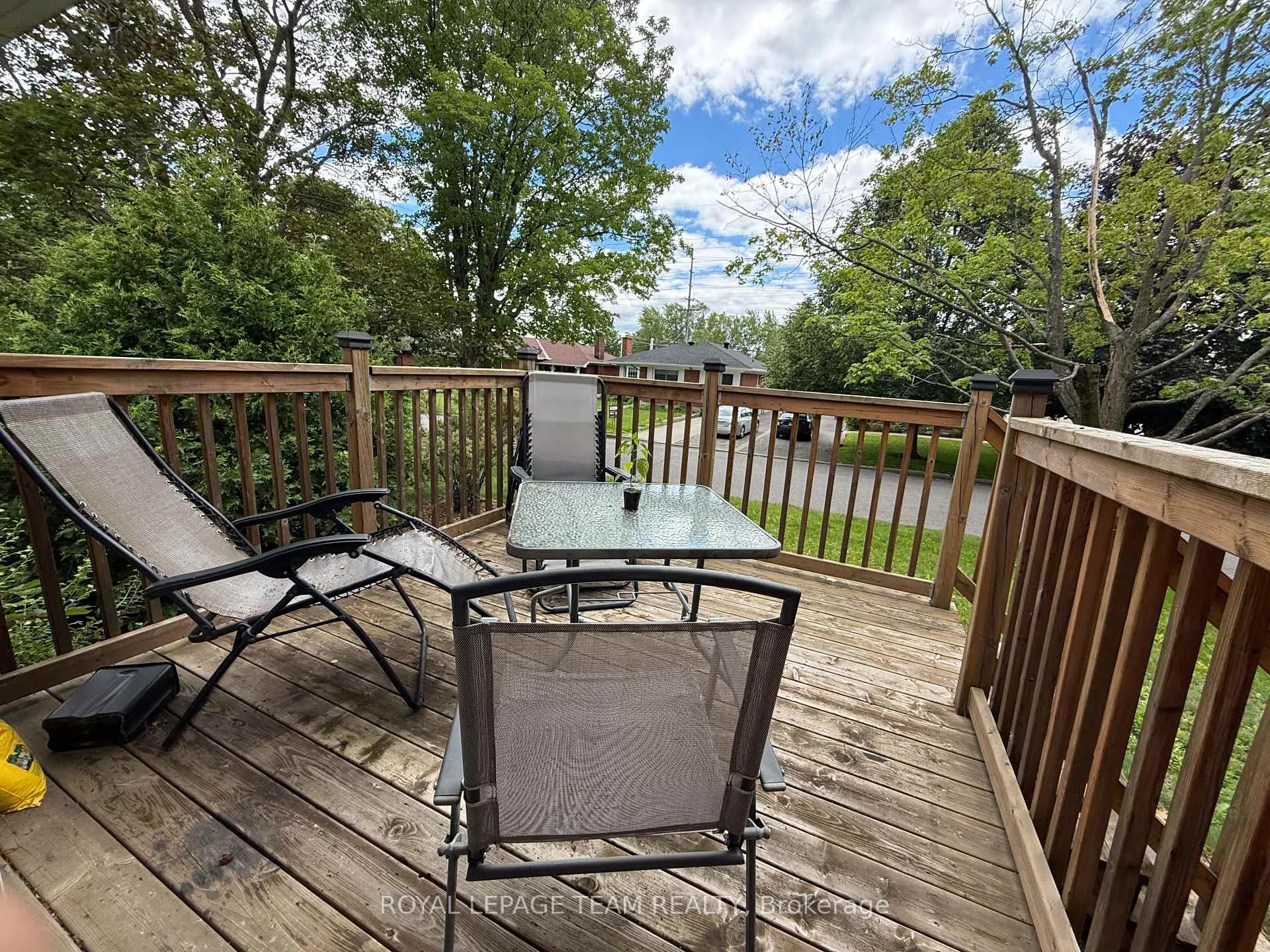 Photo 12 of Unit 1 & 2, 1627 Chaucer Avenue, Ottawa, Riverview Park — HOMEH