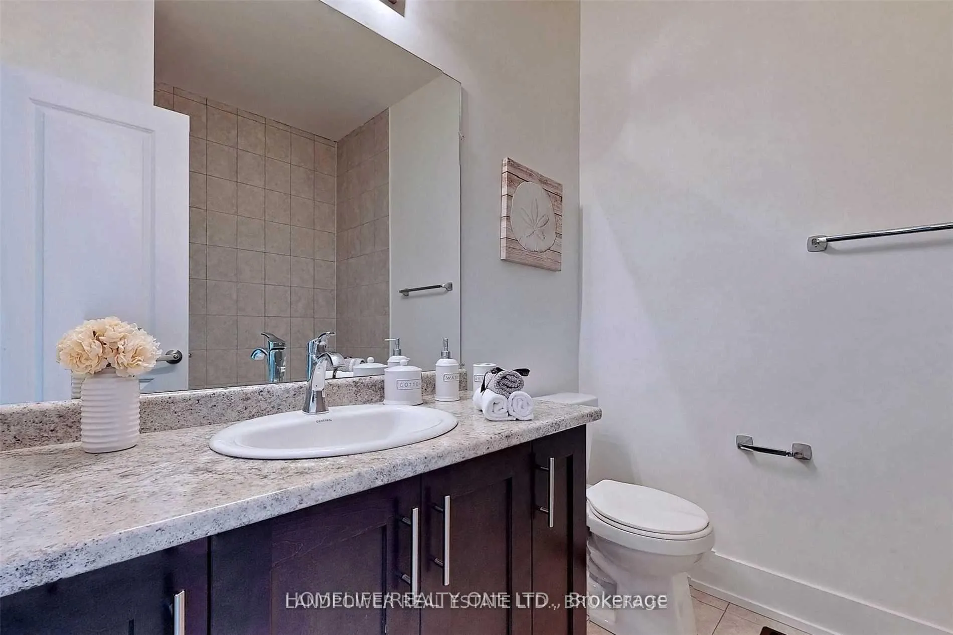 Photo 15 of 9 Cambray Road, Vaughan, Patterson — HOMEH