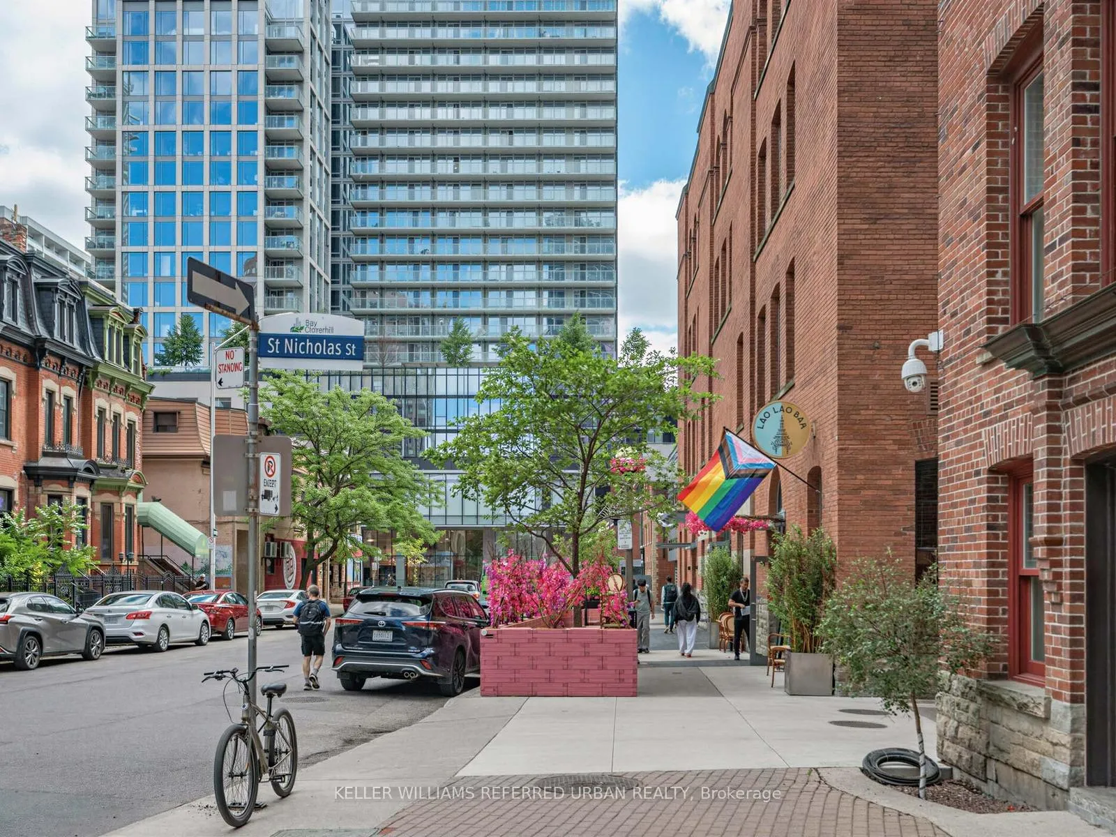 Photo 2 of Unit 1208, 11 St Joseph Street, Toronto, Bay Street Corridor — HOMEH