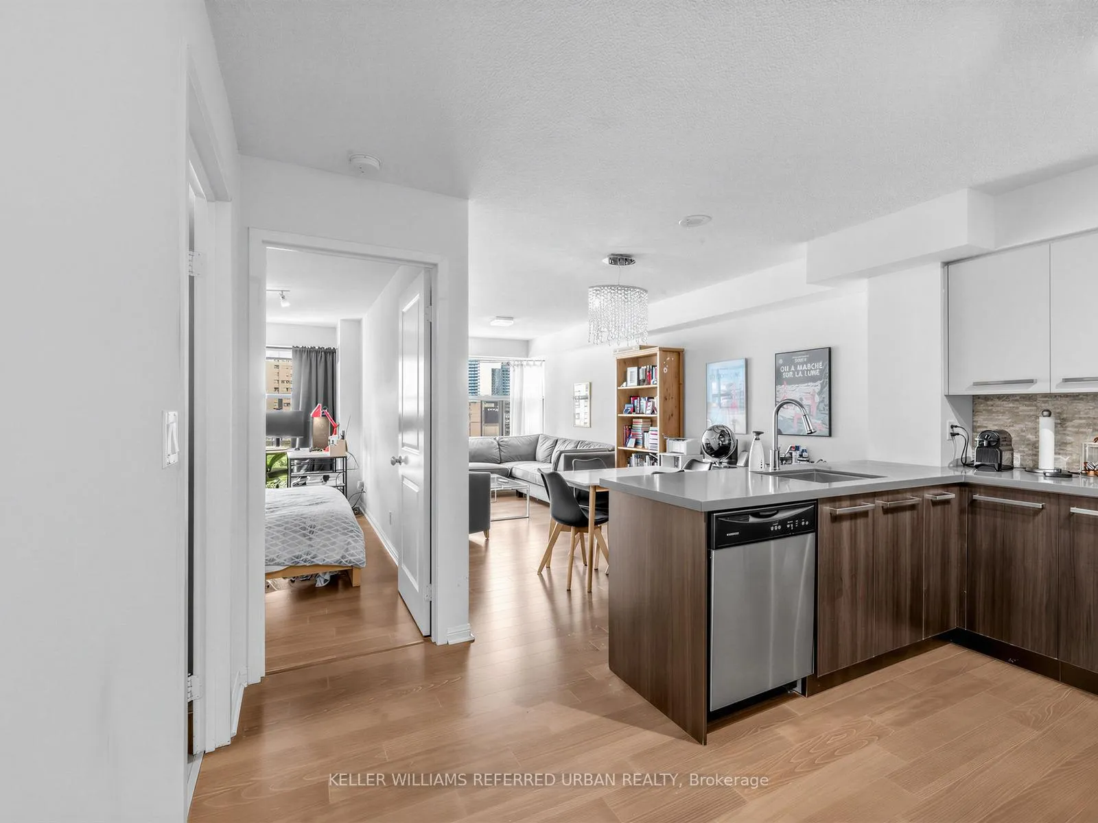 Photo 4 of Unit 1208, 11 St Joseph Street, Toronto, Bay Street Corridor — HOMEH