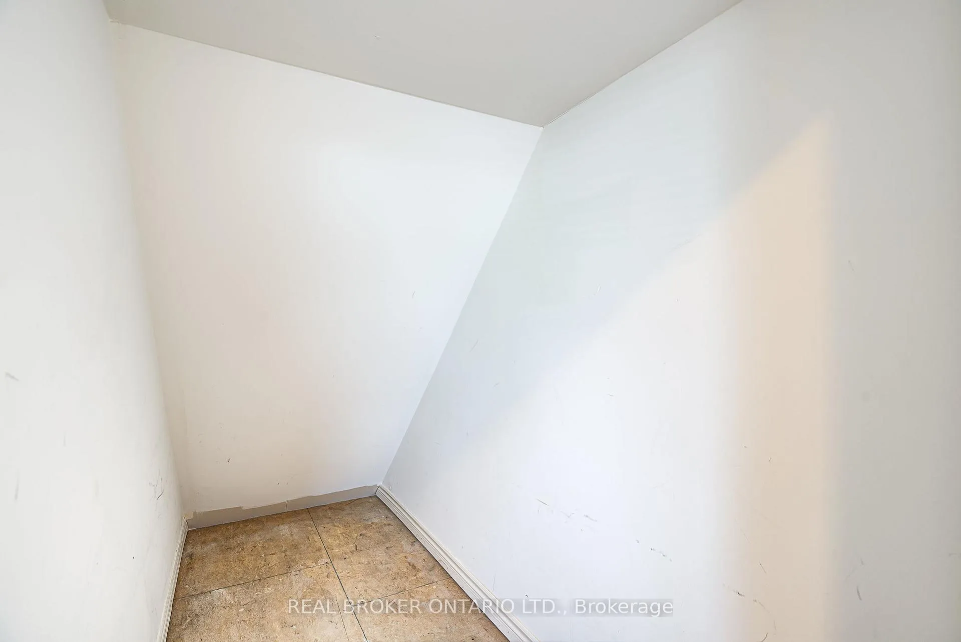 Photo 18 of Unit 9B, 164 Heiman Street, Kitchener, Southdale — HOMEH