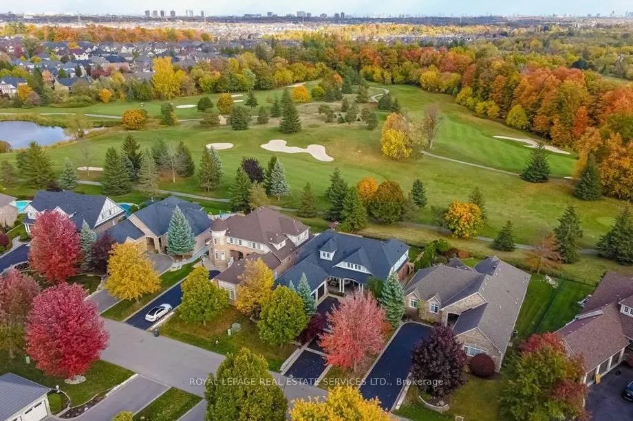 Photo 1 of 35 Links Lane, Brampton, Credit Valley — HOMEH
