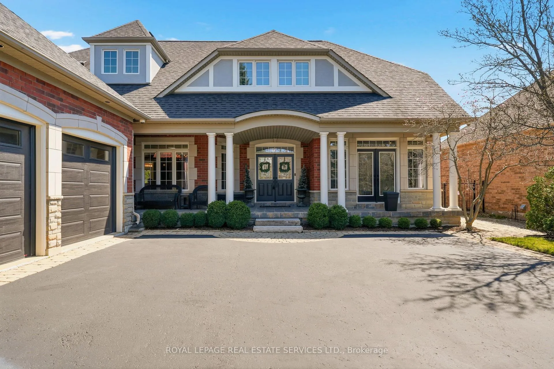 Photo 4 of 35 Links Lane, Brampton, Credit Valley — HOMEH