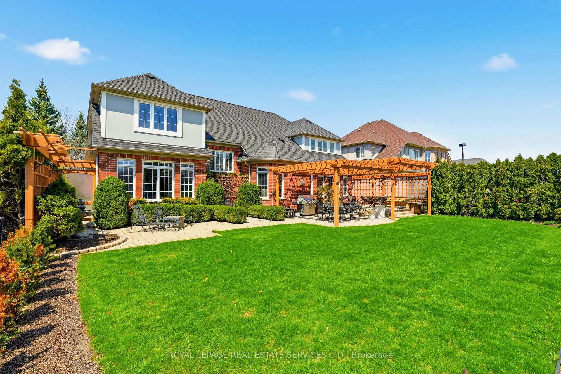 Photo 47 of 35 Links Lane, Brampton, Credit Valley — HOMEH
