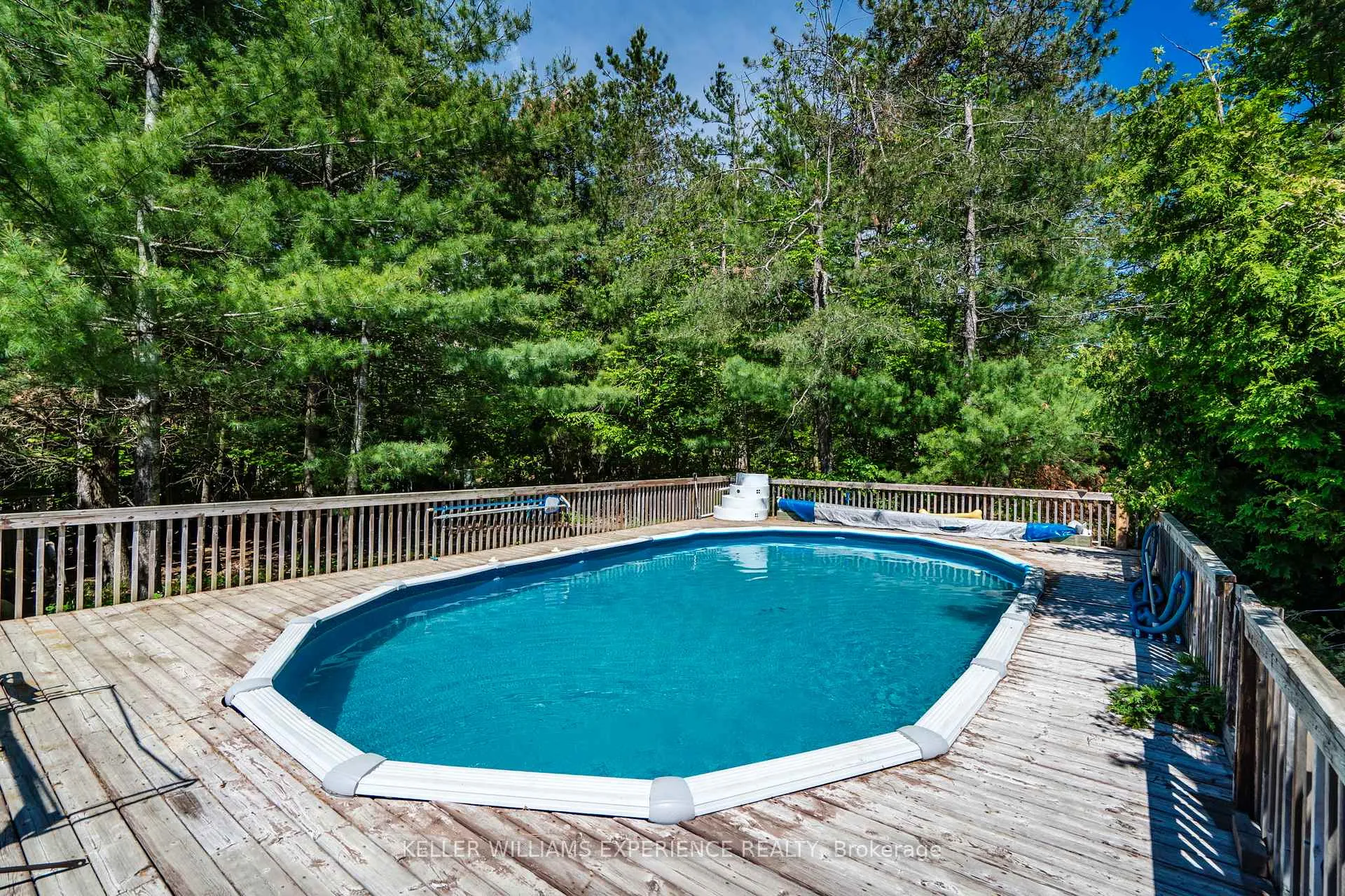 Photo 11 of 2 Greenshields Crescent, Oro-Medonte, Rural Oro-Medonte — HOMEH