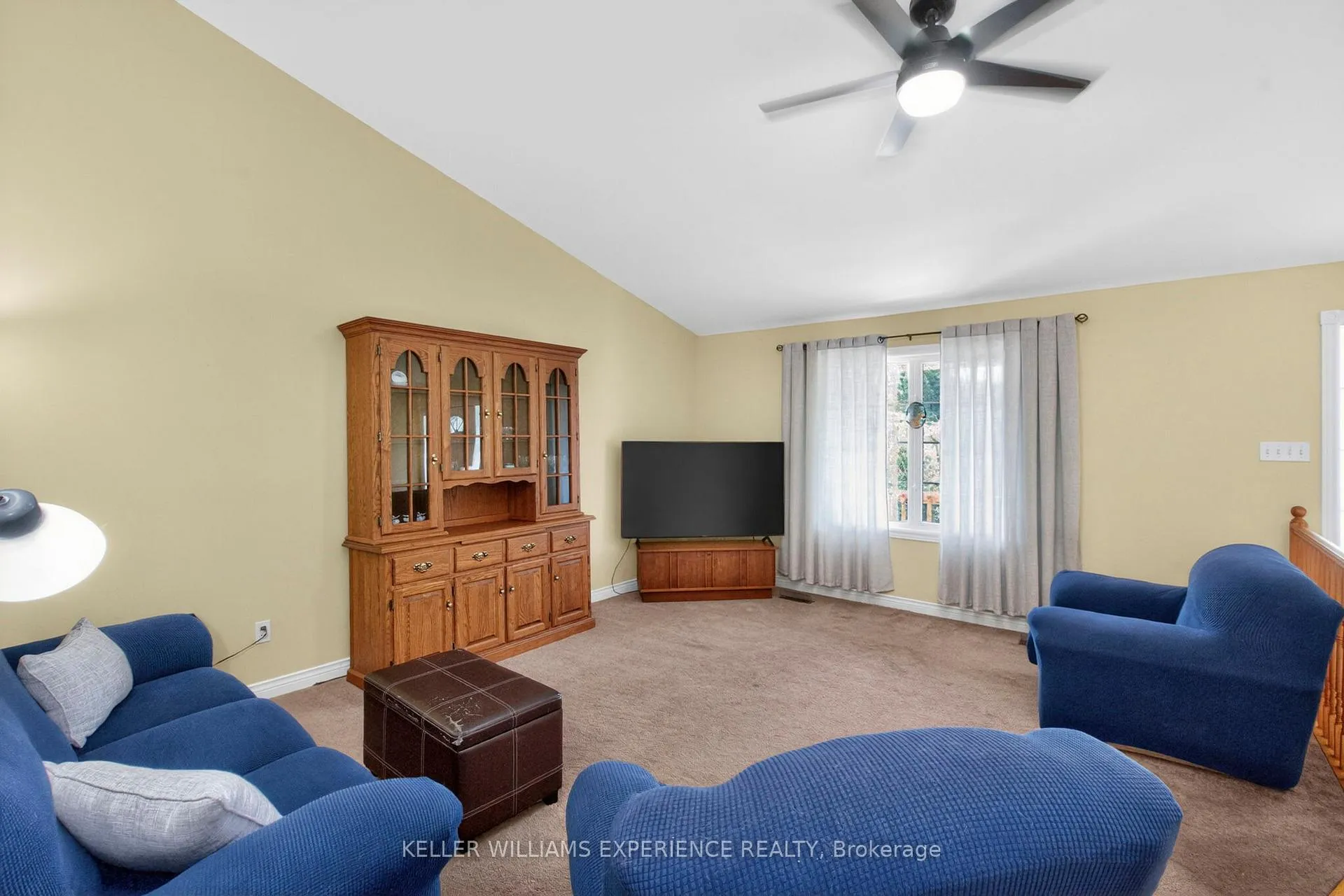 Photo 16 of 2 Greenshields Crescent, Oro-Medonte, Rural Oro-Medonte — HOMEH