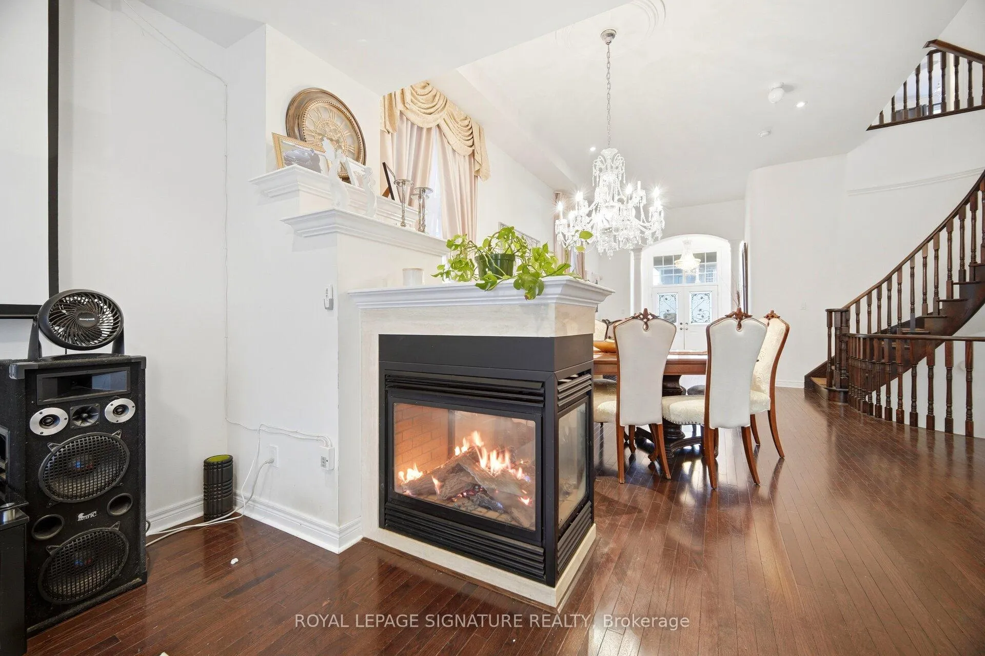 Photo 7 of 94 Jazz Drive, Vaughan, Patterson — HOMEH