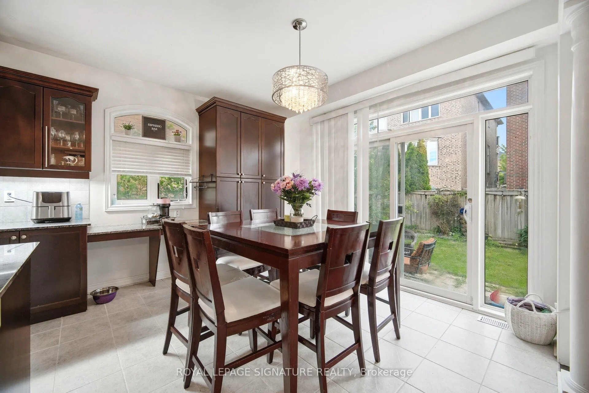 Photo 9 of 94 Jazz Drive, Vaughan, Patterson — HOMEH