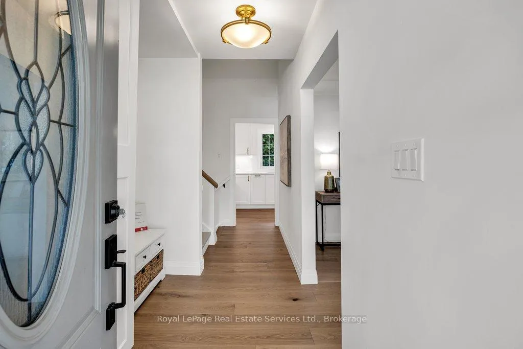 Photo 4 of 4042 Melba Lane, Burlington, Shoreacres — HOMEH