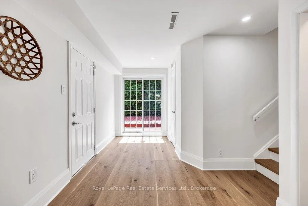 Photo 30 of 4042 Melba Lane, Burlington, Shoreacres — HOMEH