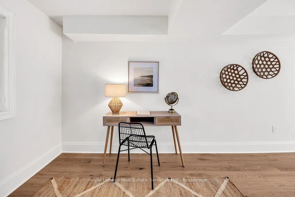 Photo 34 of 4042 Melba Lane, Burlington, Shoreacres — HOMEH