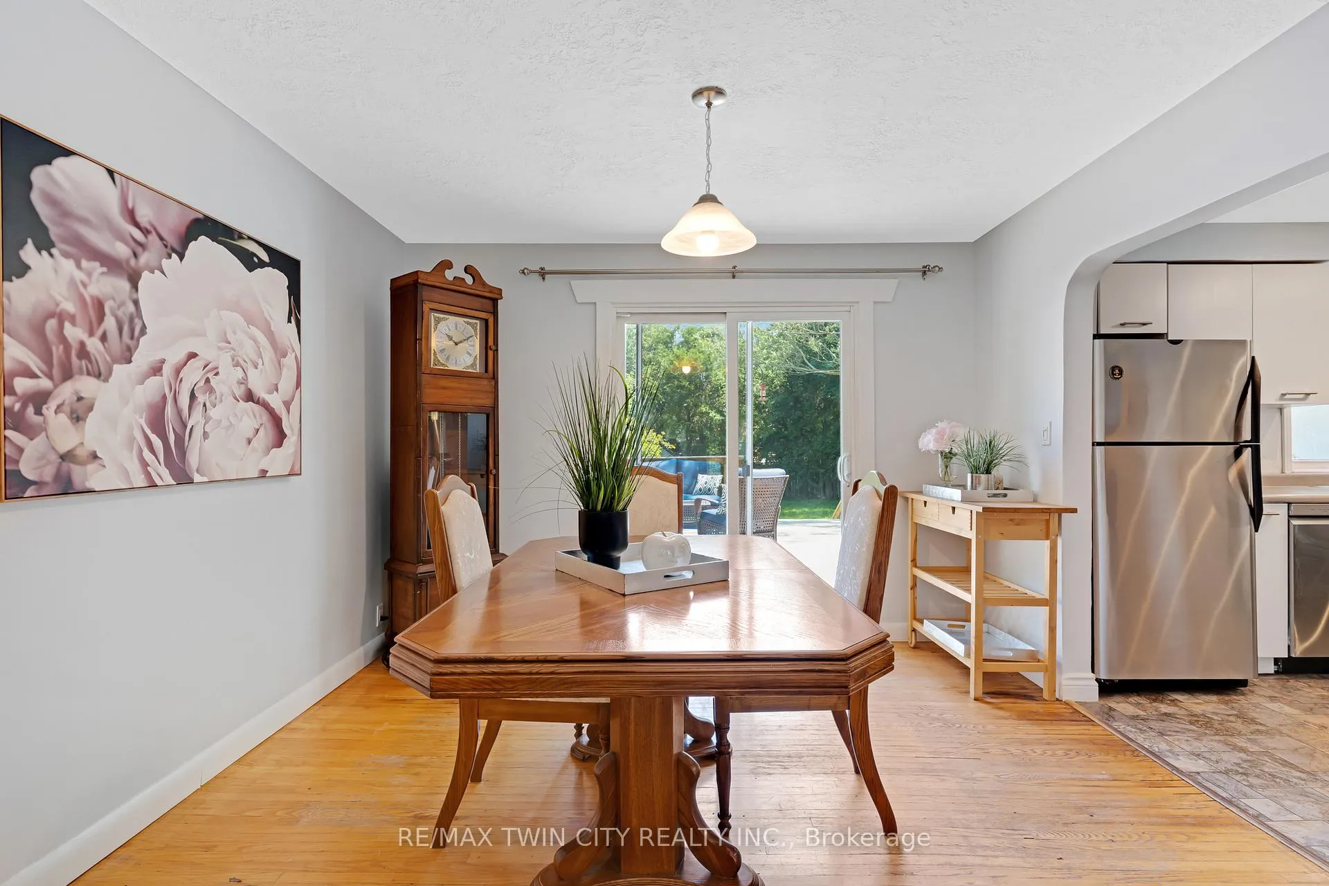 Photo 11 of 161 Hedley Street, Cambridge — HOMEH