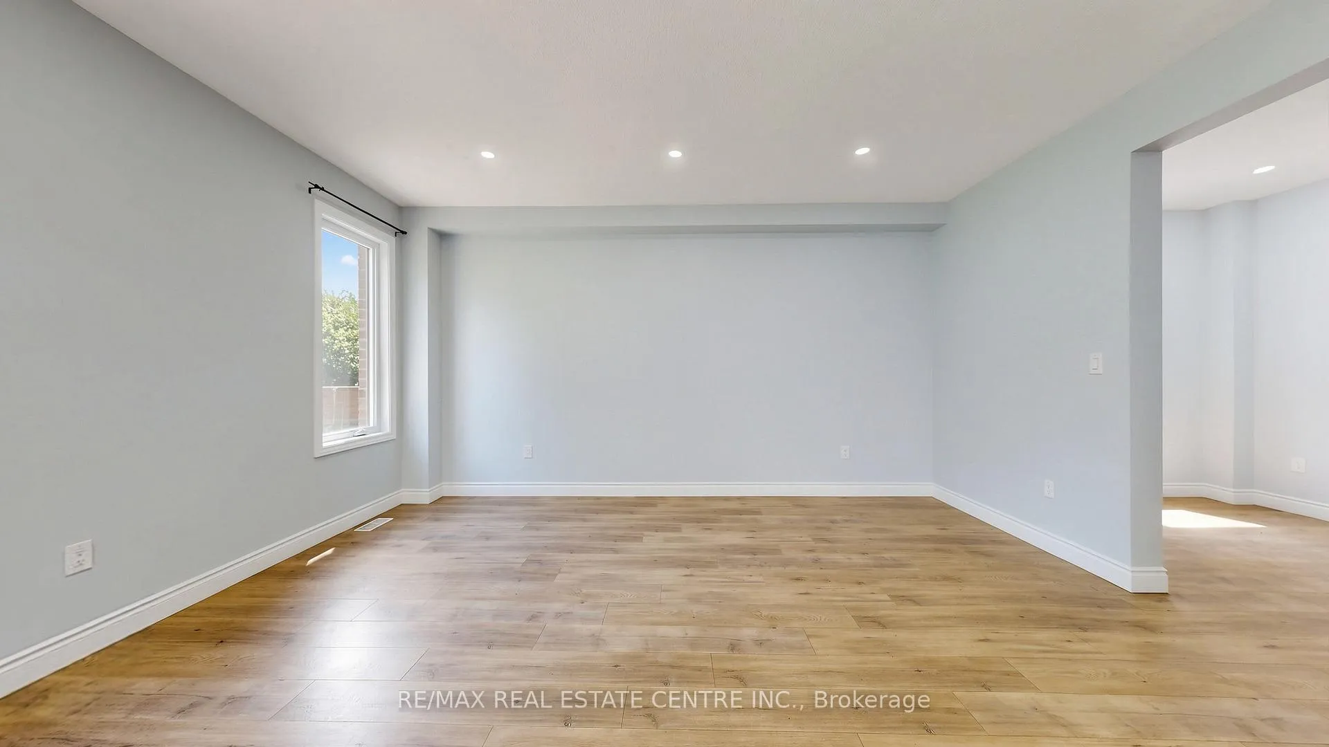 Photo 7 of 149 Ballantyne Avenue, Cambridge, Christopher-Champlain — HOMEH