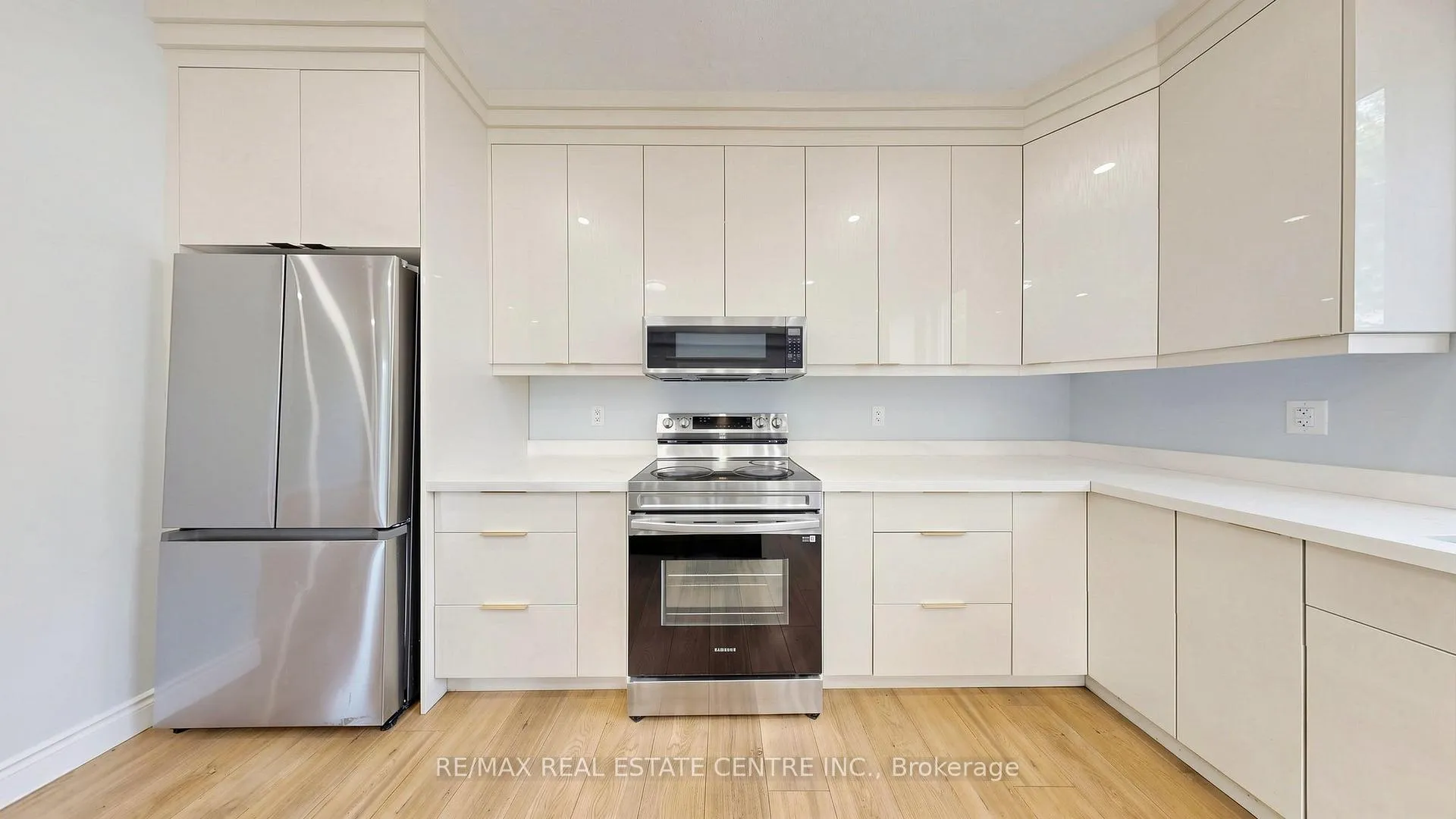 Photo 11 of 149 Ballantyne Avenue, Cambridge, Christopher-Champlain — HOMEH
