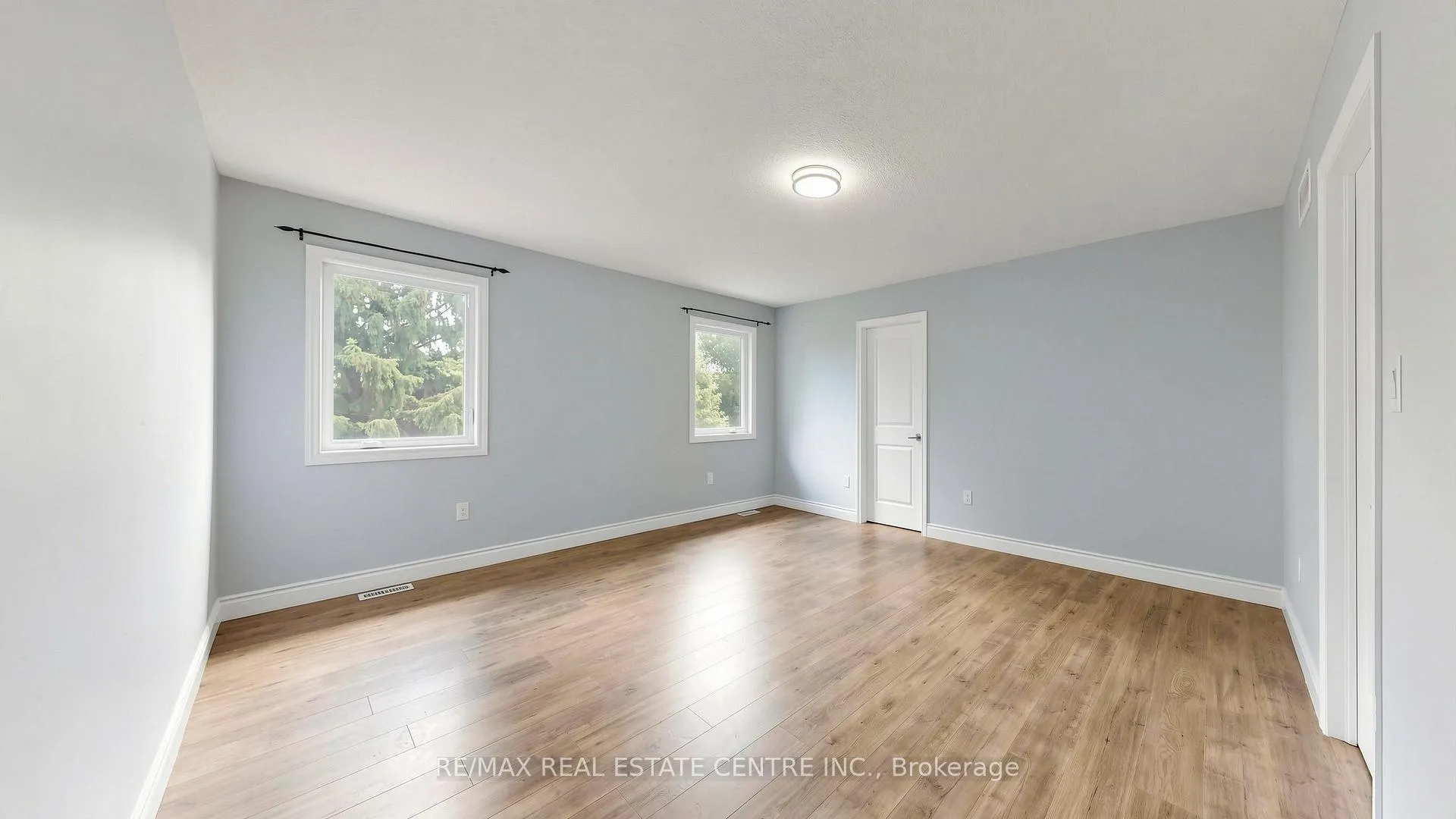 Photo 15 of 149 Ballantyne Avenue, Cambridge, Christopher-Champlain — HOMEH
