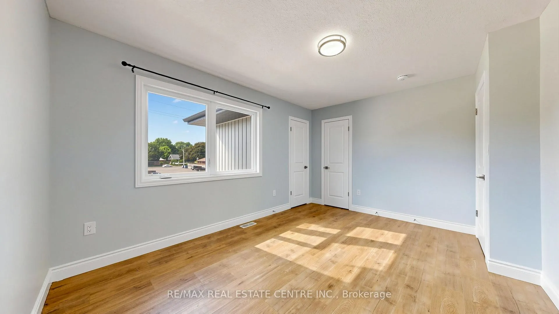 Photo 21 of 149 Ballantyne Avenue, Cambridge, Christopher-Champlain — HOMEH