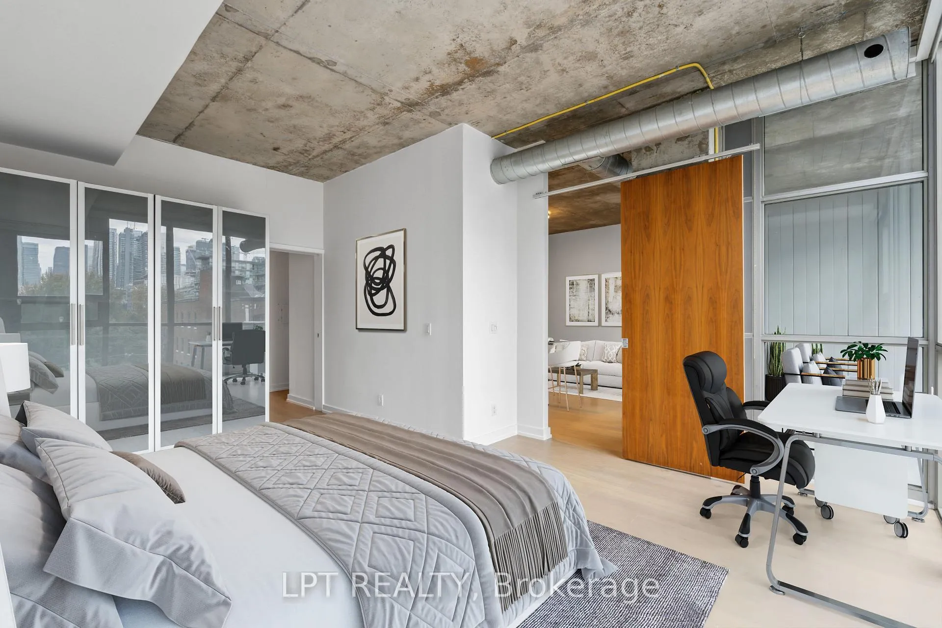 Photo 5 of Unit 507, 60 Bathurst Street, Toronto, Niagara — HOMEH