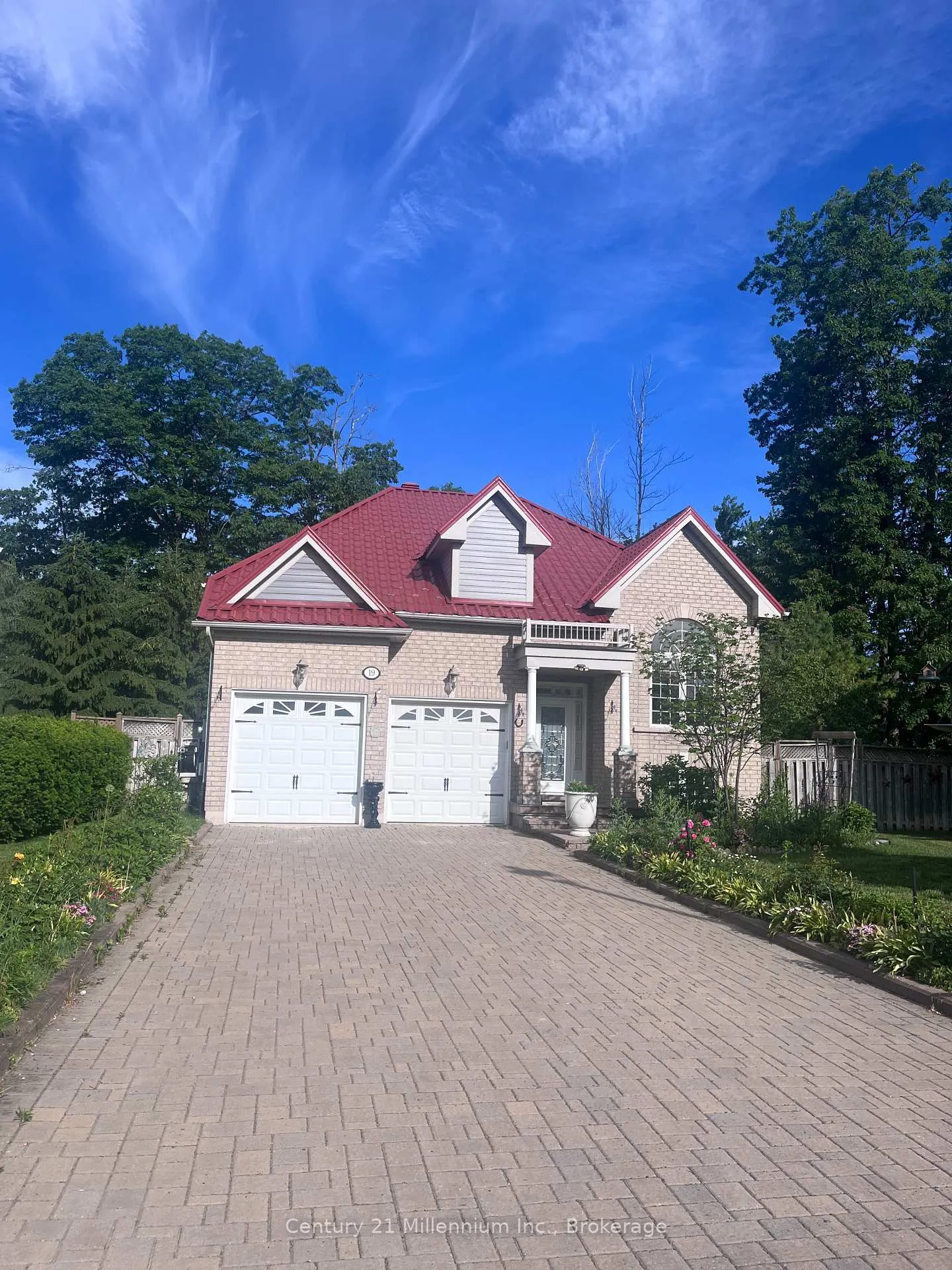 Photo 1 of 19 Tanager Crescent, Wasaga Beach — HOMEH