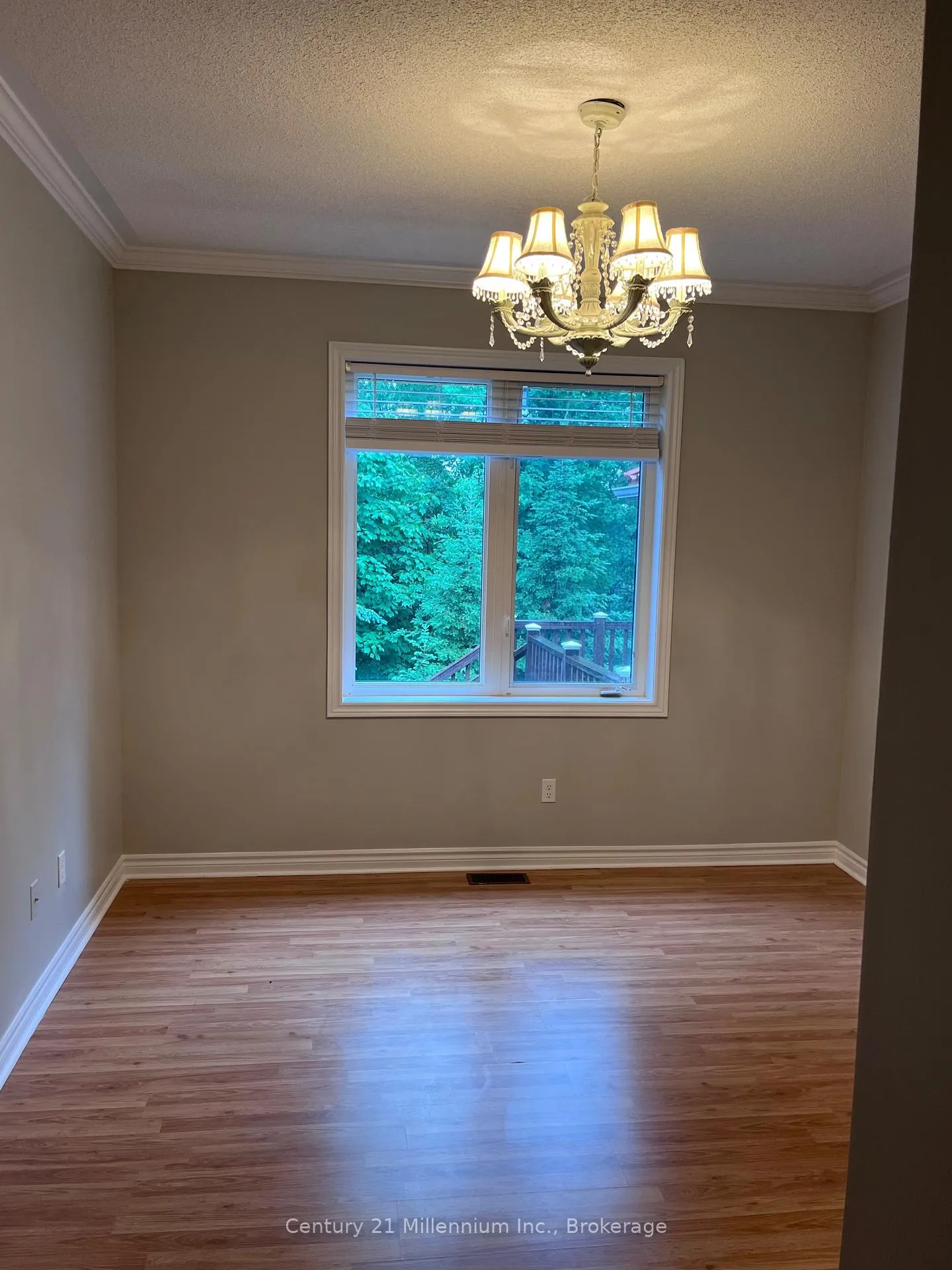 Photo 18 of 19 Tanager Crescent, Wasaga Beach — HOMEH
