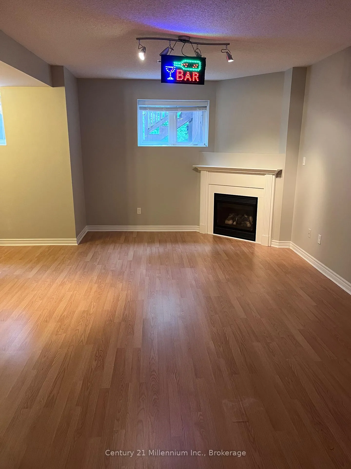 Photo 27 of 19 Tanager Crescent, Wasaga Beach — HOMEH
