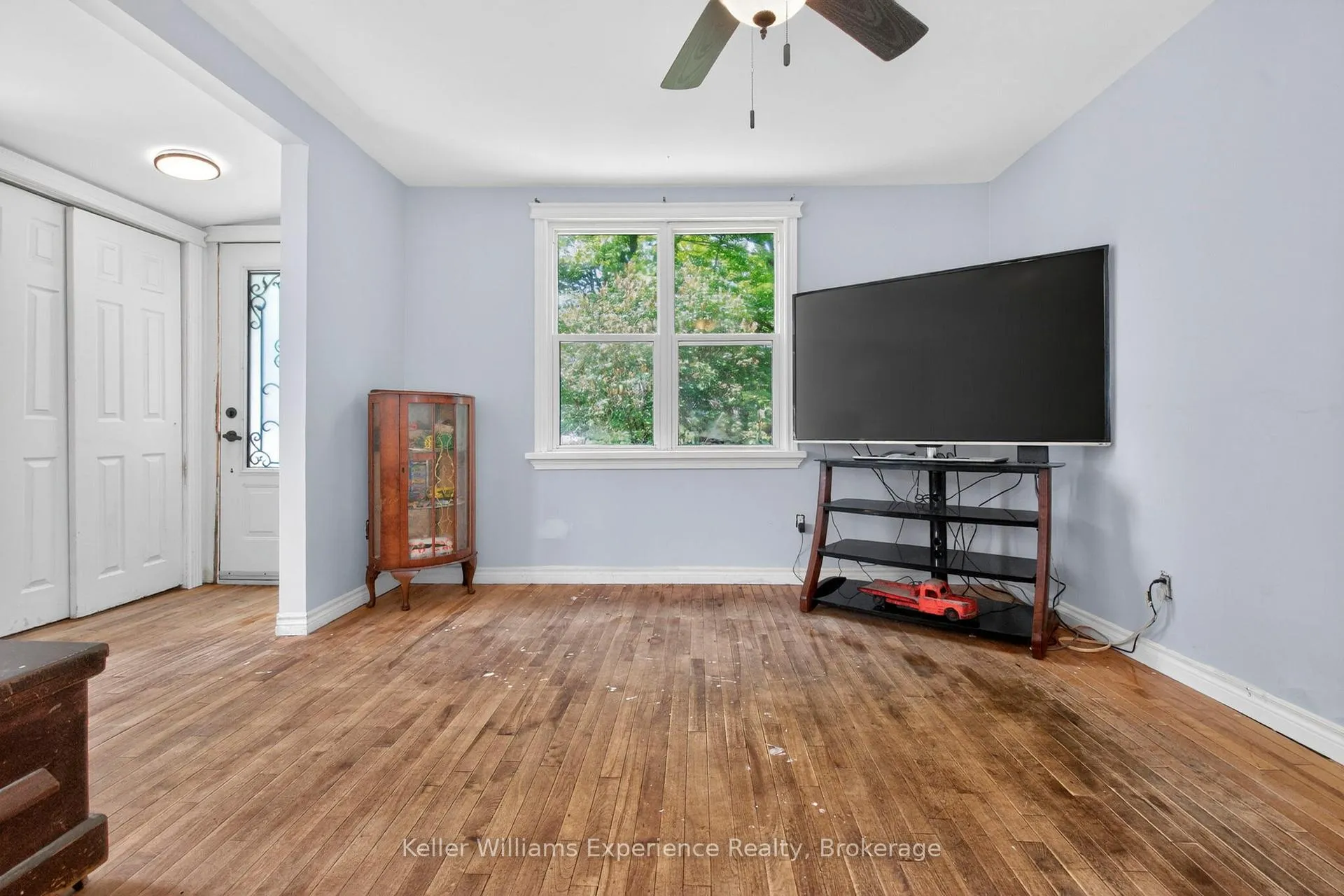 Photo 6 of 1720 Golflink Road, Tiny, Rural Tiny — HOMEH
