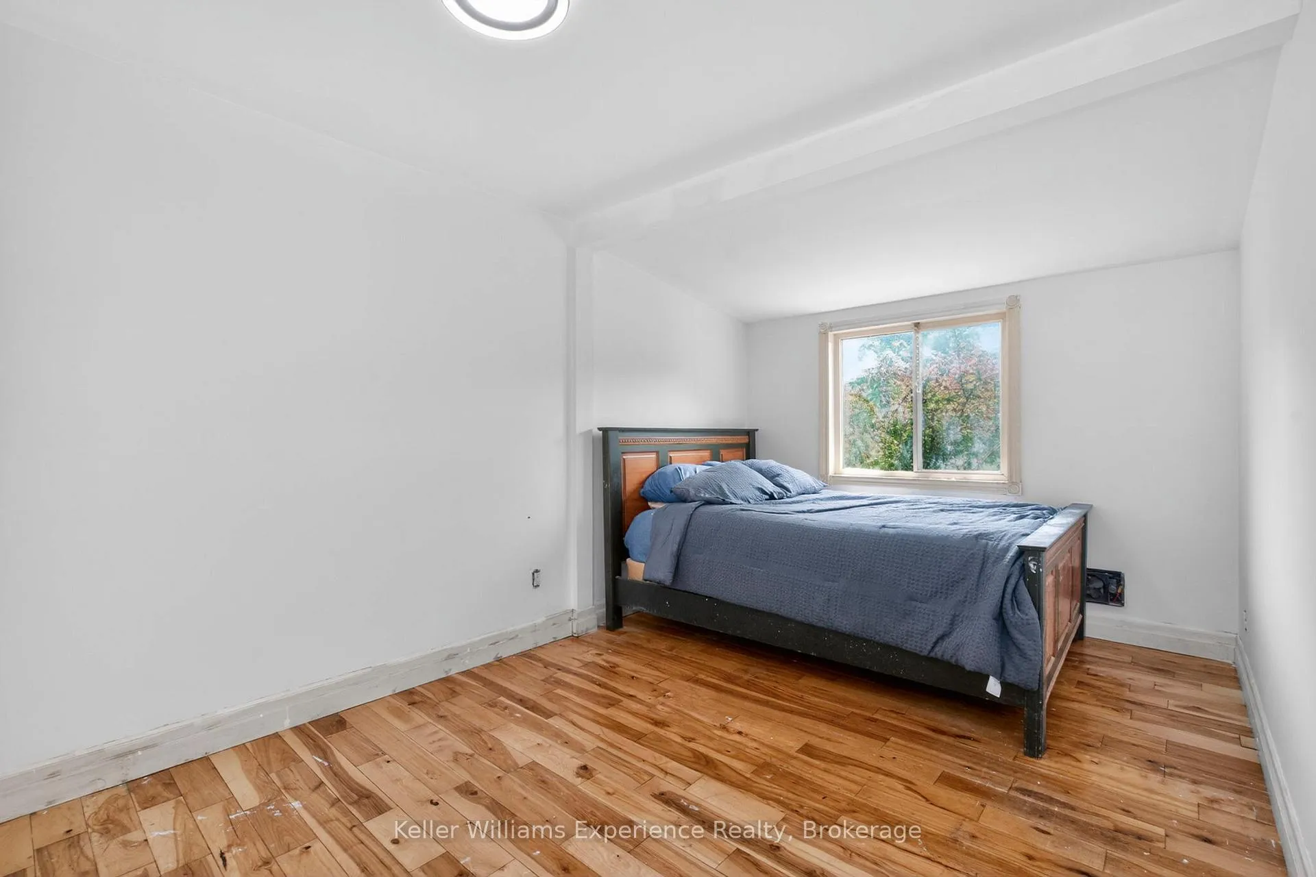 Photo 9 of 1720 Golflink Road, Tiny, Rural Tiny — HOMEH