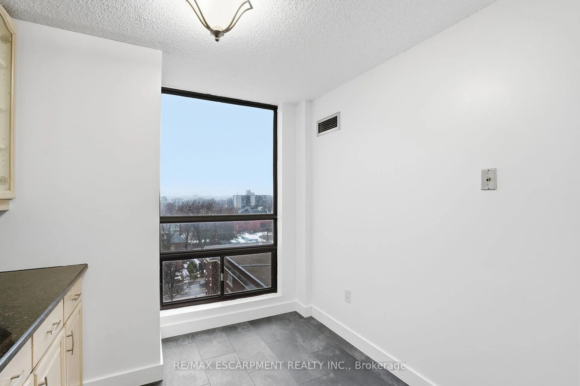 Photo 16 of Unit 606, 222 Jackson Street W, Hamilton, Durand — HOMEH