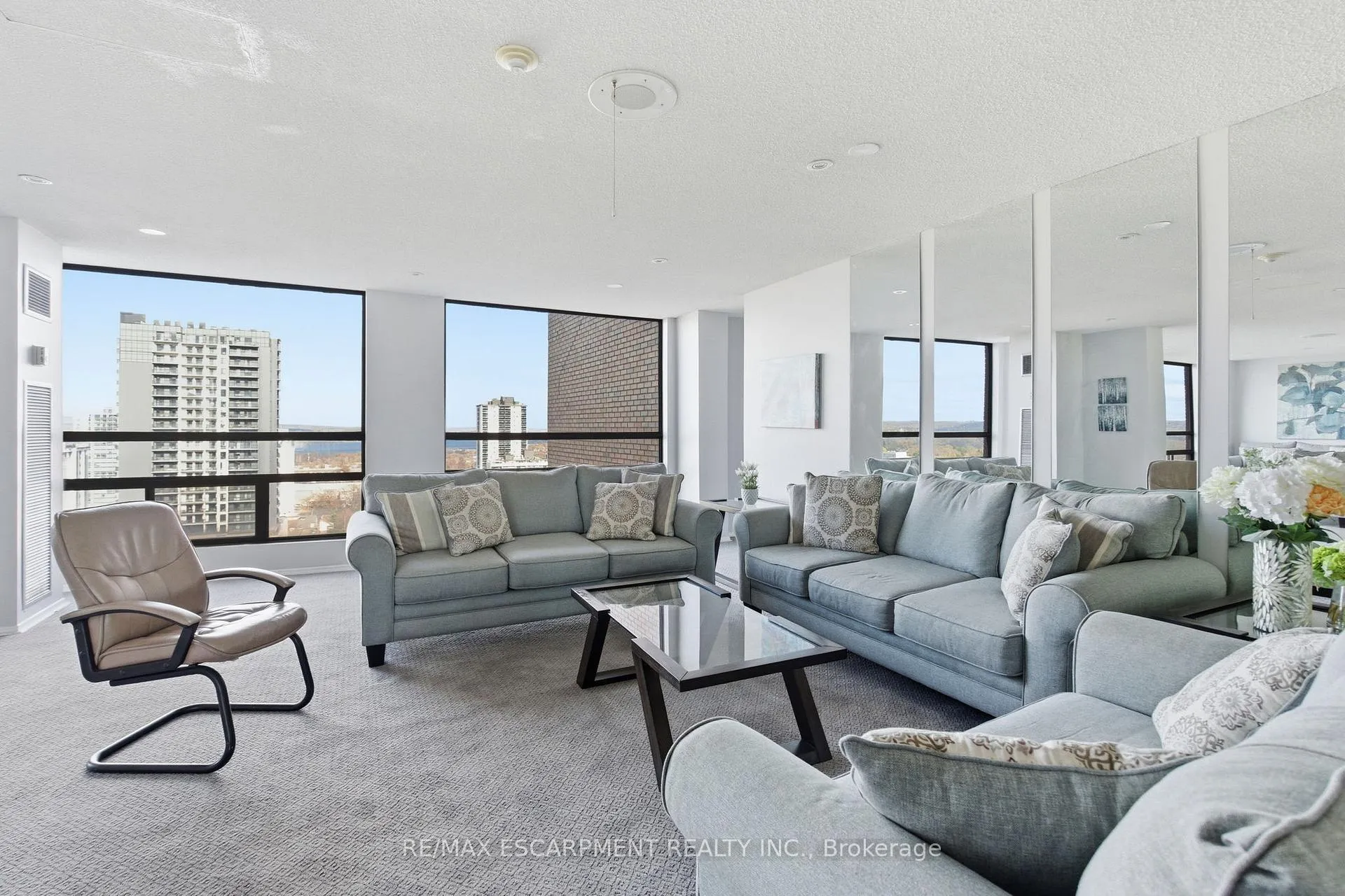 Photo 38 of Unit 606, 222 Jackson Street W, Hamilton, Durand — HOMEH
