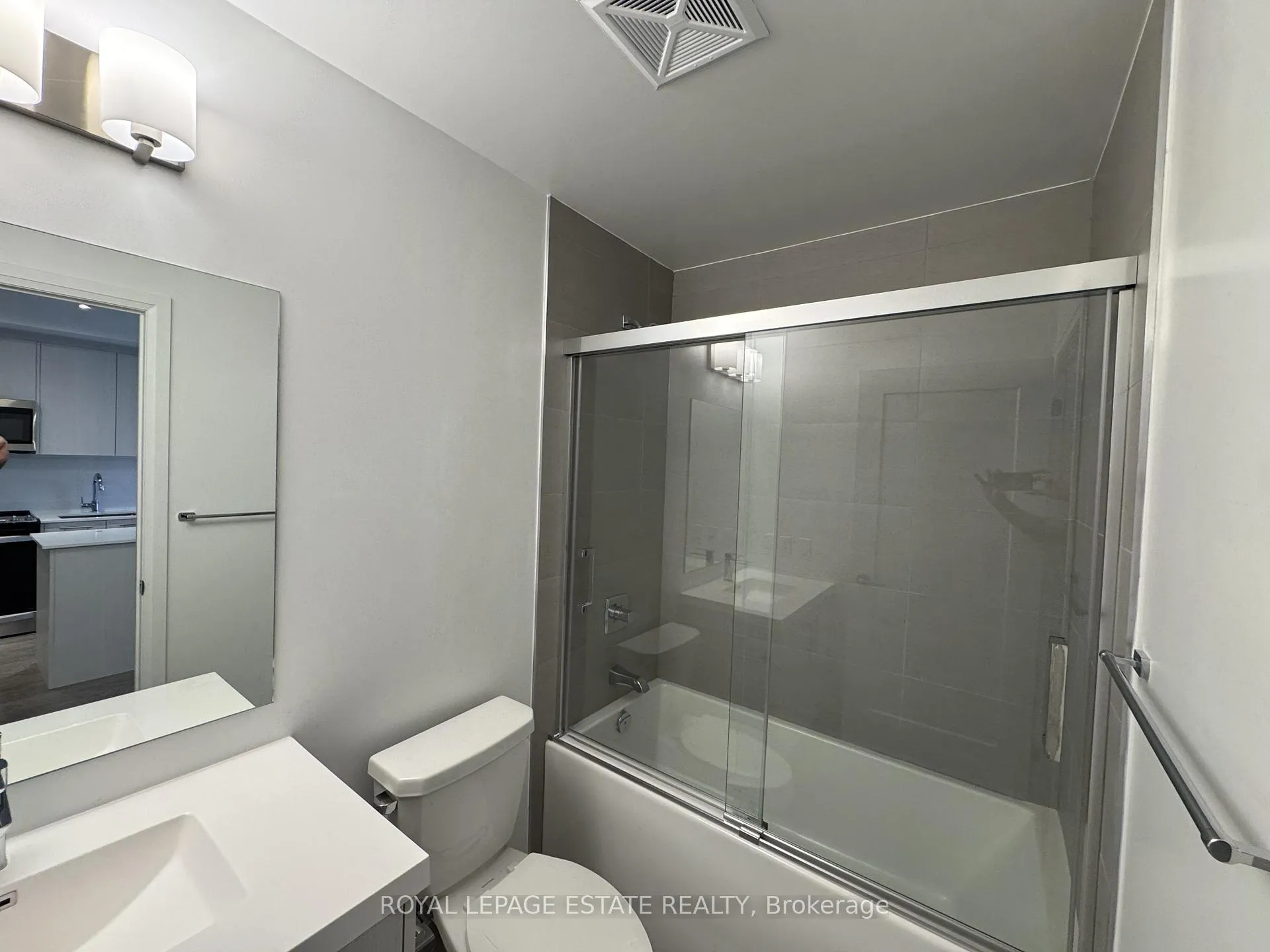 Photo 14 of Unit 416, 286 Main Street, Toronto, East End-Danforth — HOMEH