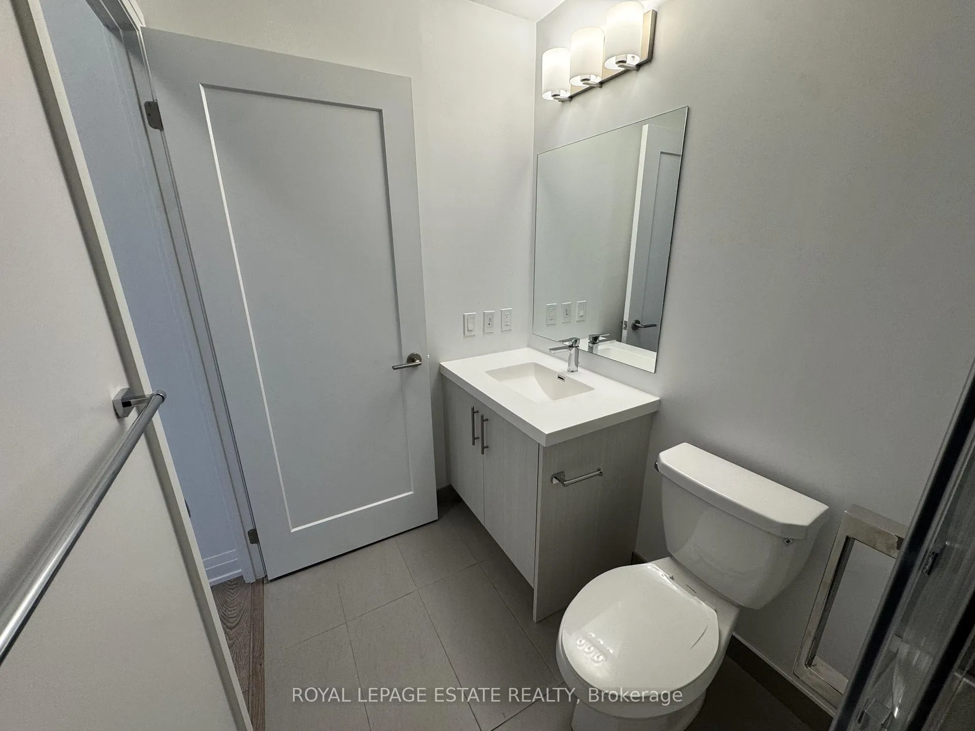 Photo 15 of Unit 416, 286 Main Street, Toronto, East End-Danforth — HOMEH