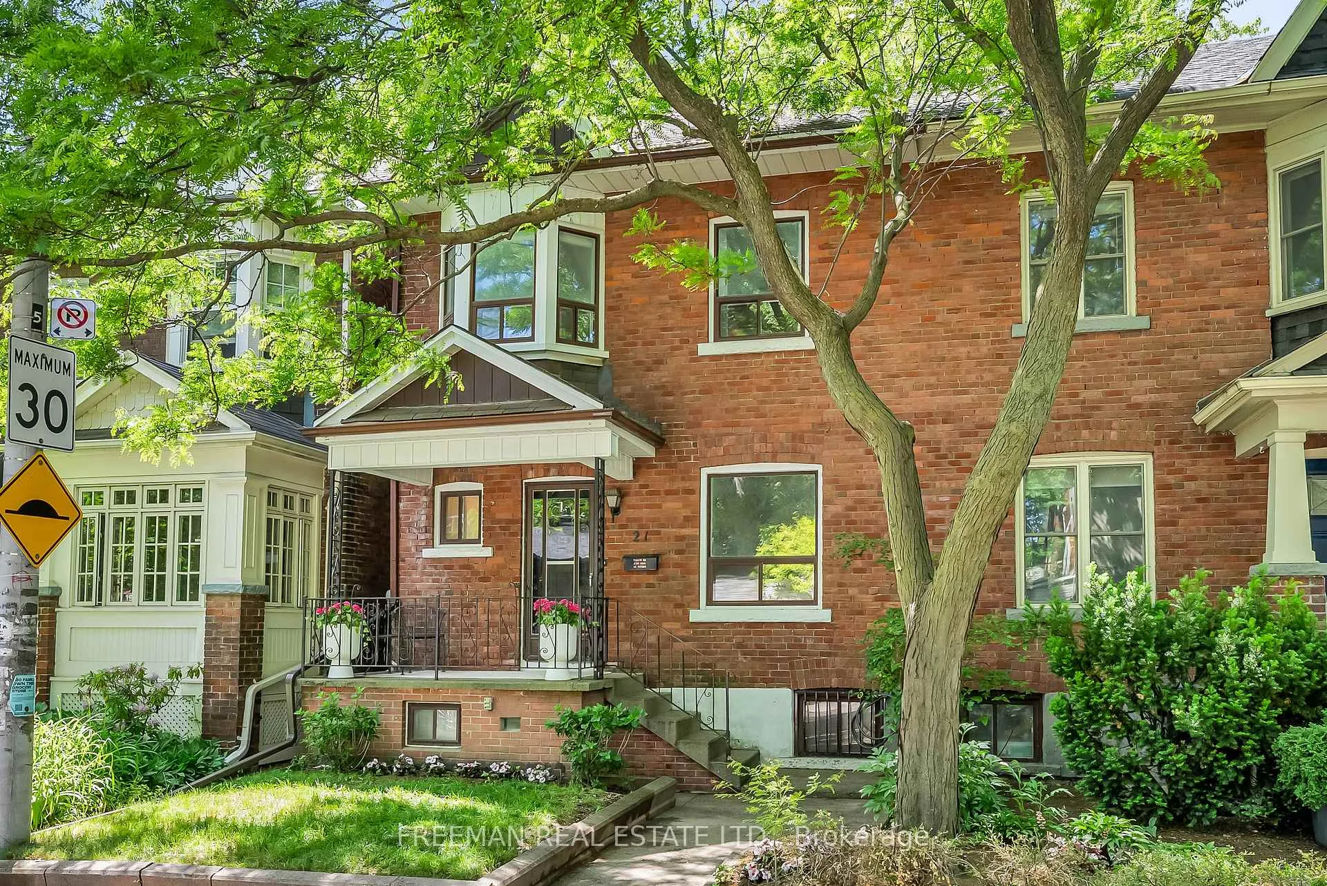 Photo 1 of 21 London Street, Toronto, The Annex — HOMEH