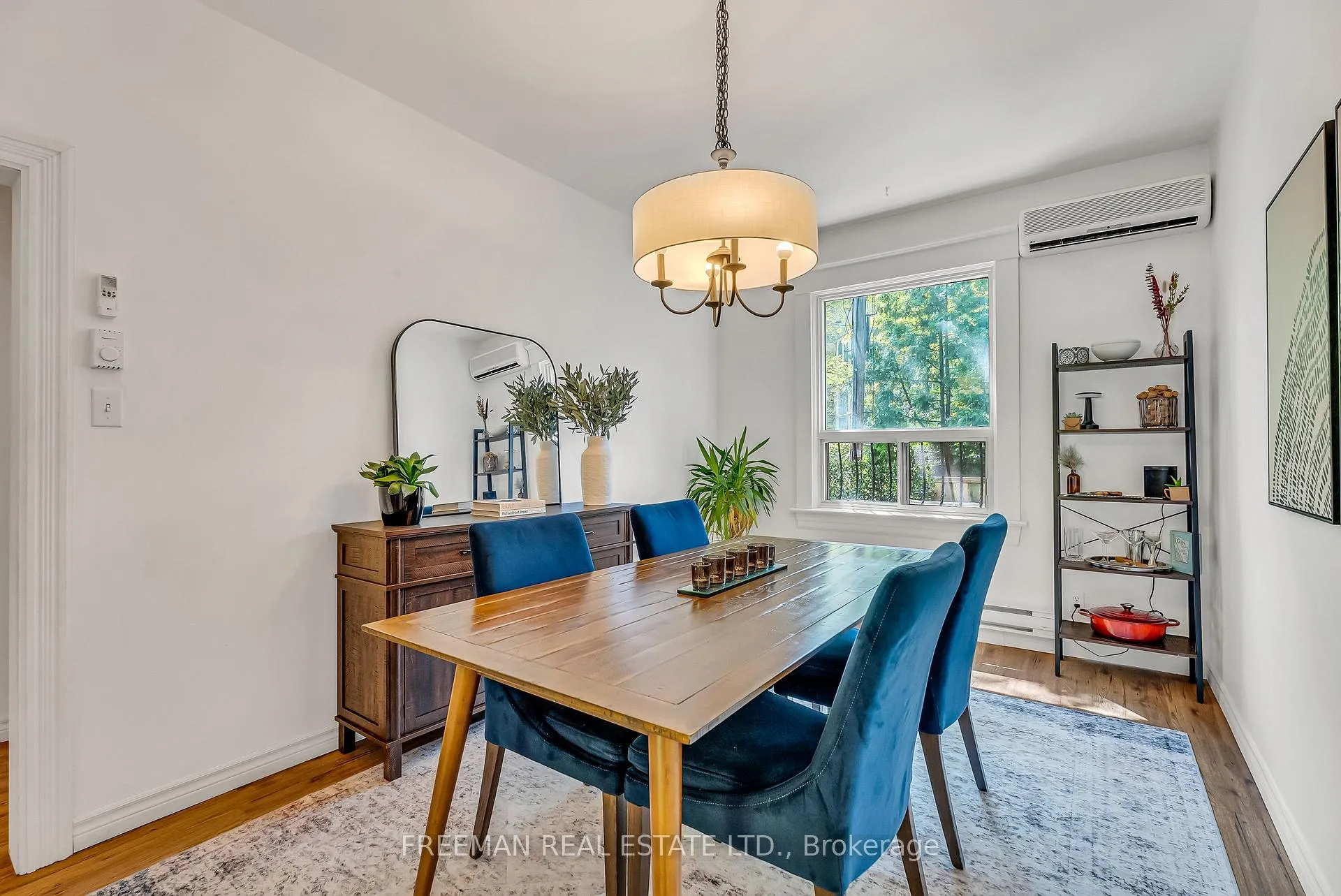 Photo 10 of 21 London Street, Toronto, The Annex — HOMEH