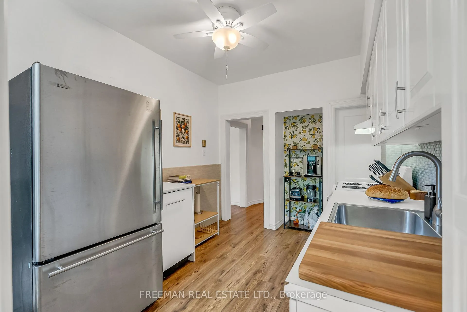 Photo 13 of 21 London Street, Toronto, The Annex — HOMEH