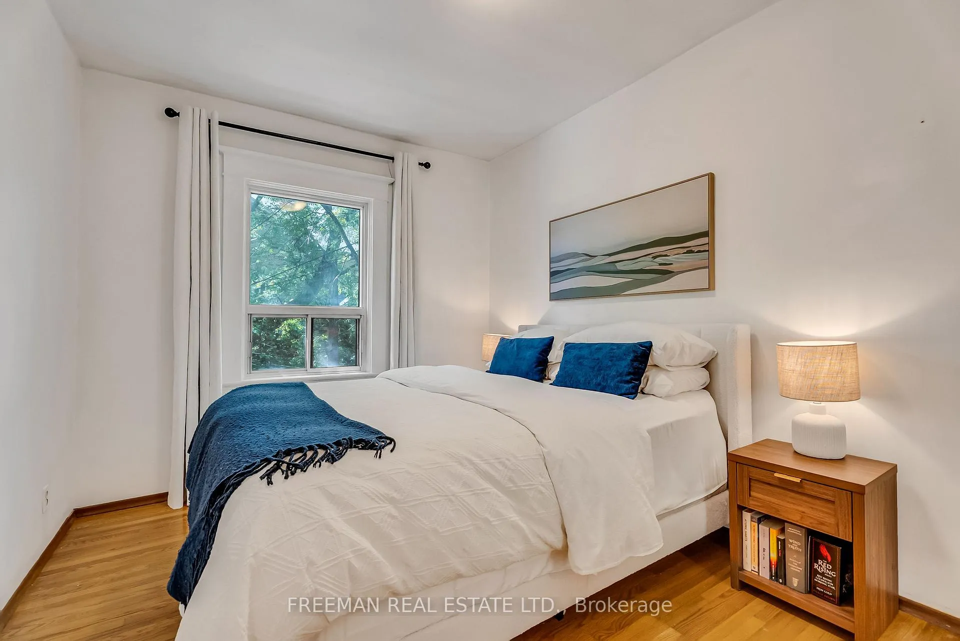 Photo 17 of 21 London Street, Toronto, The Annex — HOMEH