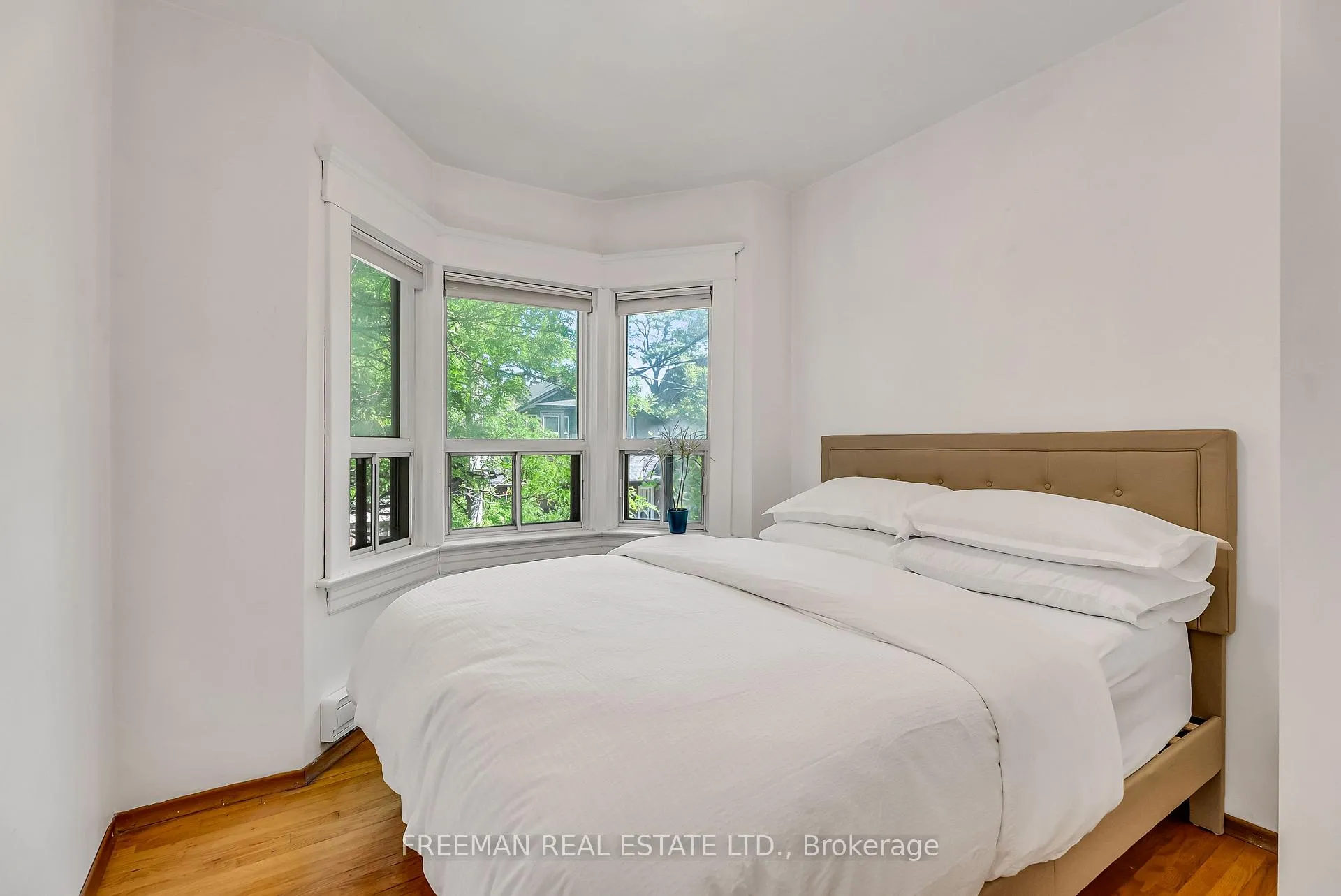 Photo 22 of 21 London Street, Toronto, The Annex — HOMEH