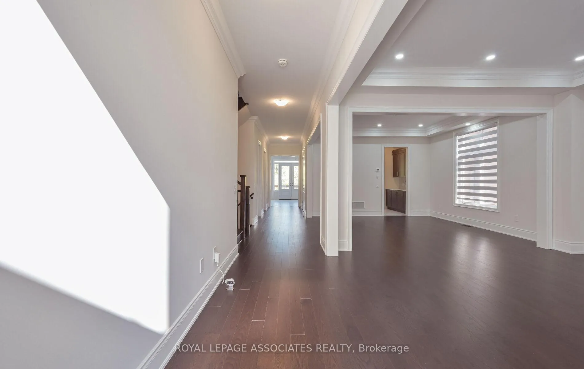 Photo 7 of 55 Raspberry Ridge Avenue, Caledon, Caledon East — HOMEH
