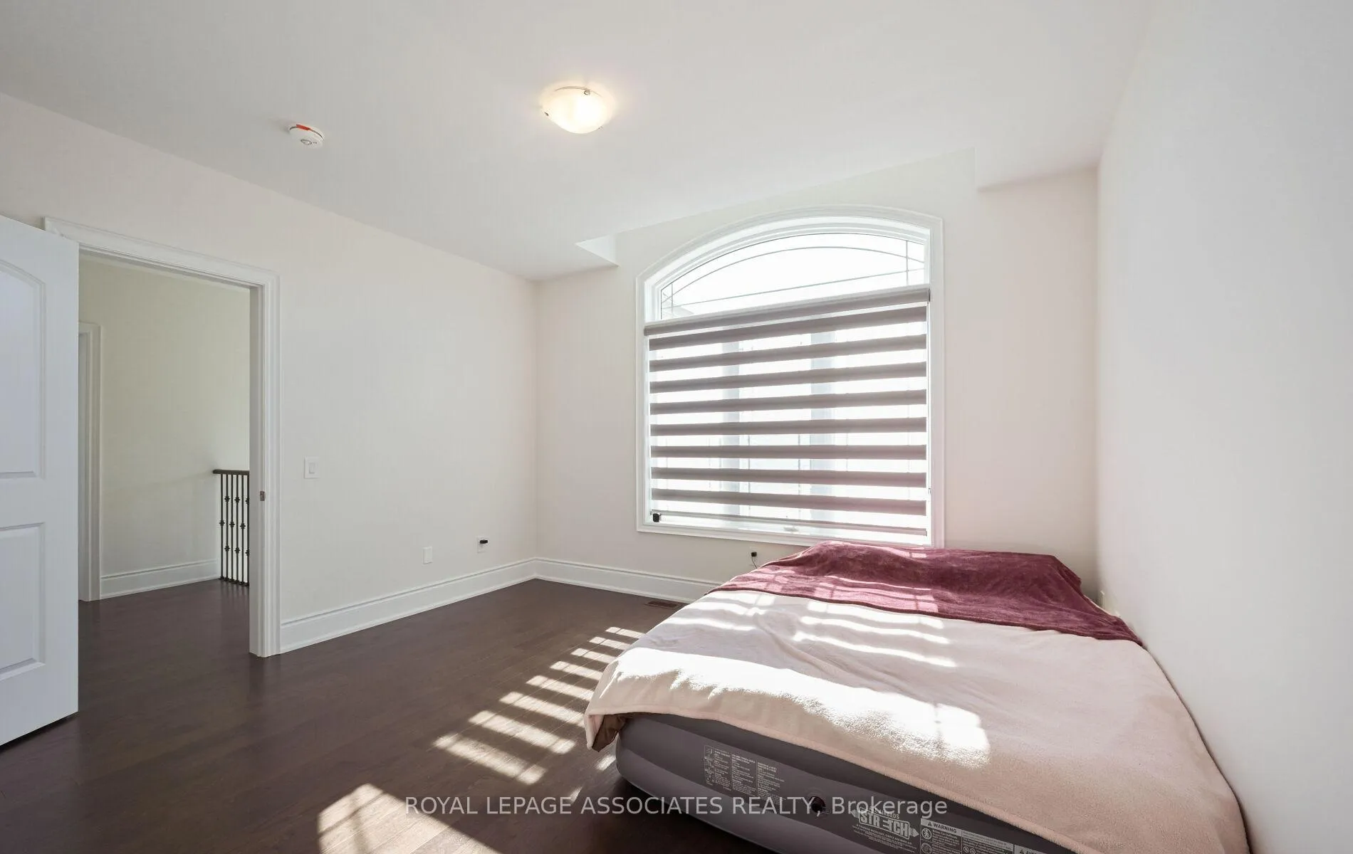 Photo 43 of 55 Raspberry Ridge Avenue, Caledon, Caledon East — HOMEH