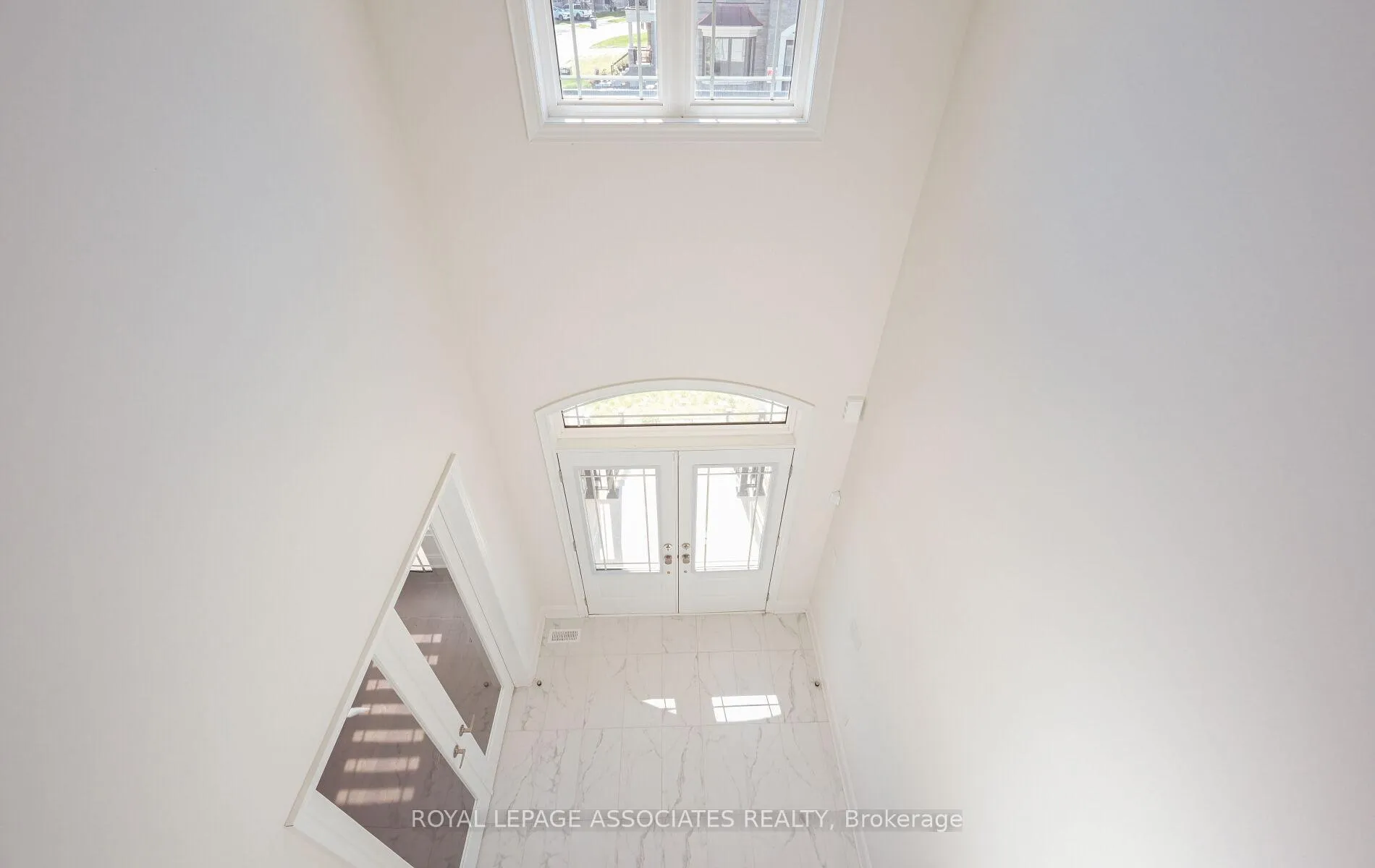 Photo 46 of 55 Raspberry Ridge Avenue, Caledon, Caledon East — HOMEH