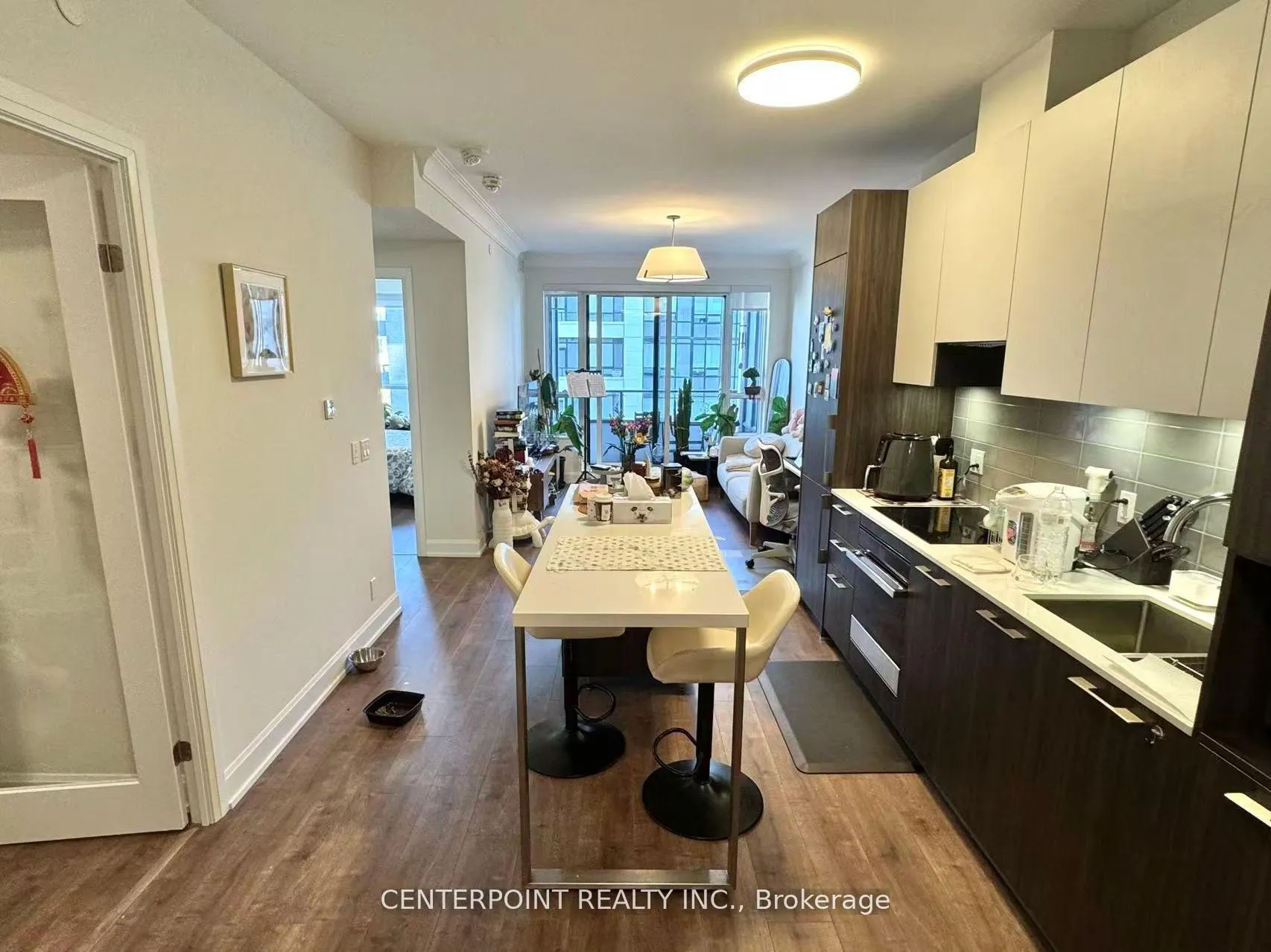 Photo 5 of Unit 619, 38 Water Walk Drive, Markham, Unionville — HOMEH