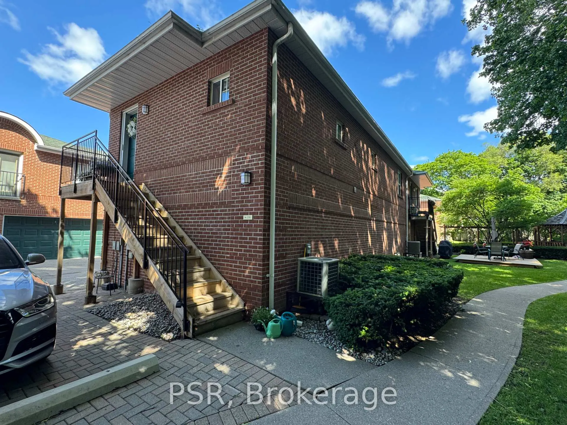 Photo 1 of Unit CH1, 1361 Bayview Avenue, Toronto, Leaside — HOMEH