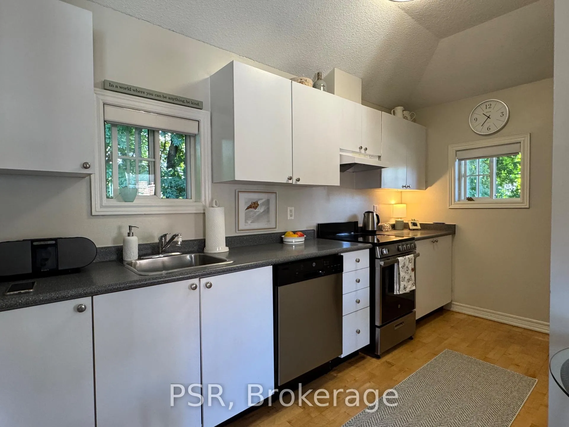 Photo 8 of Unit CH1, 1361 Bayview Avenue, Toronto, Leaside — HOMEH