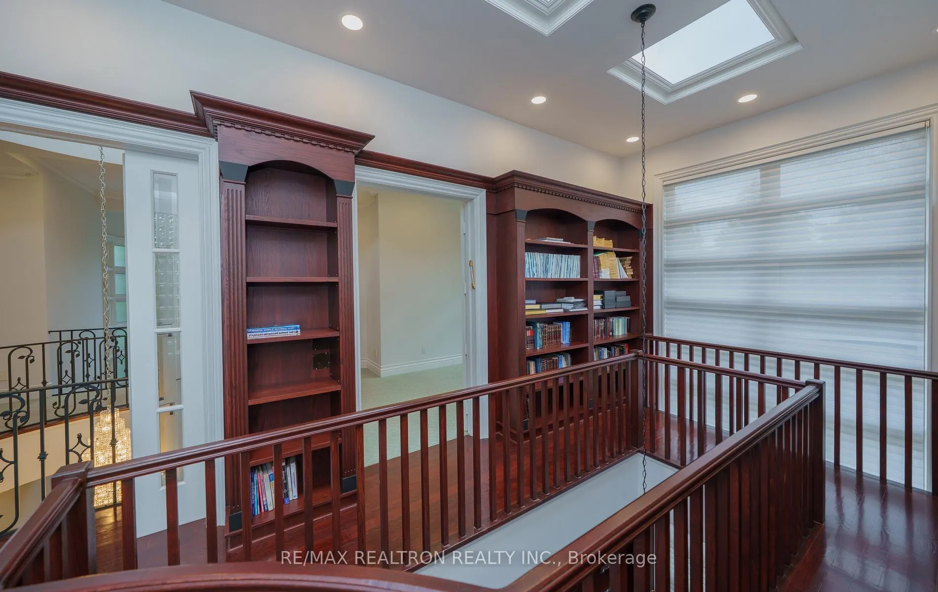 Photo 85 of 210 Arnold Avenue, Vaughan, Crestwood-Springfarm-Yorkhill — HOMEH