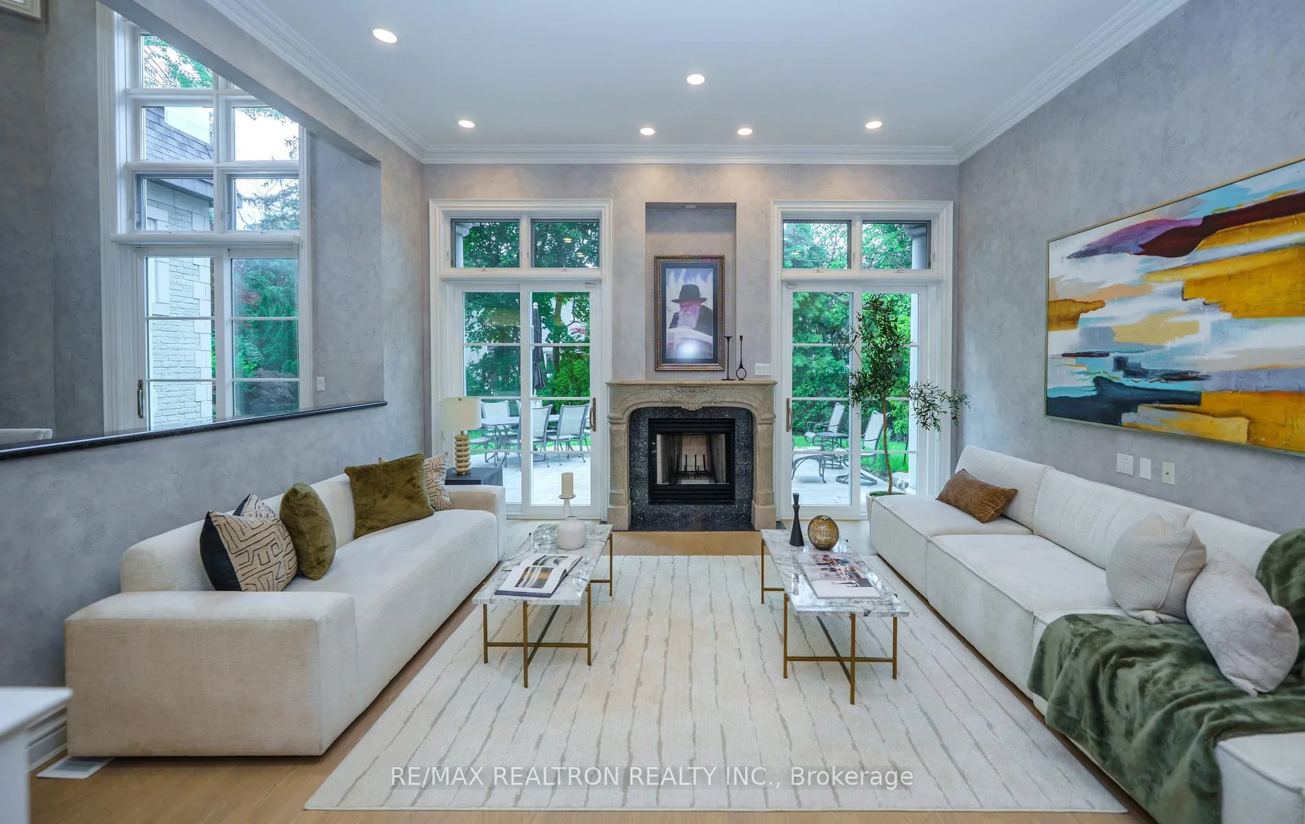 Photo 92 of 210 Arnold Avenue, Vaughan, Crestwood-Springfarm-Yorkhill — HOMEH