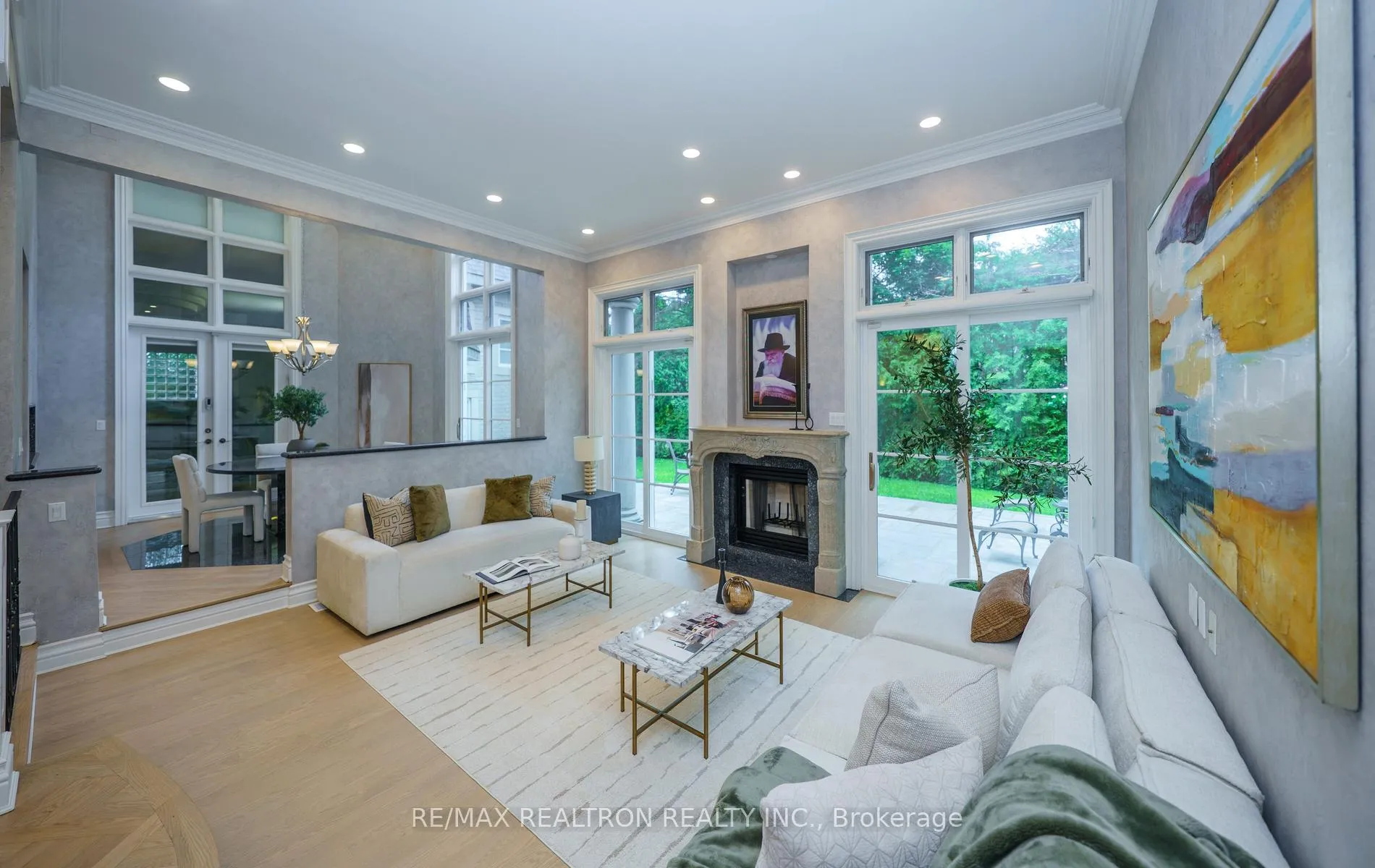 Photo 94 of 210 Arnold Avenue, Vaughan, Crestwood-Springfarm-Yorkhill — HOMEH