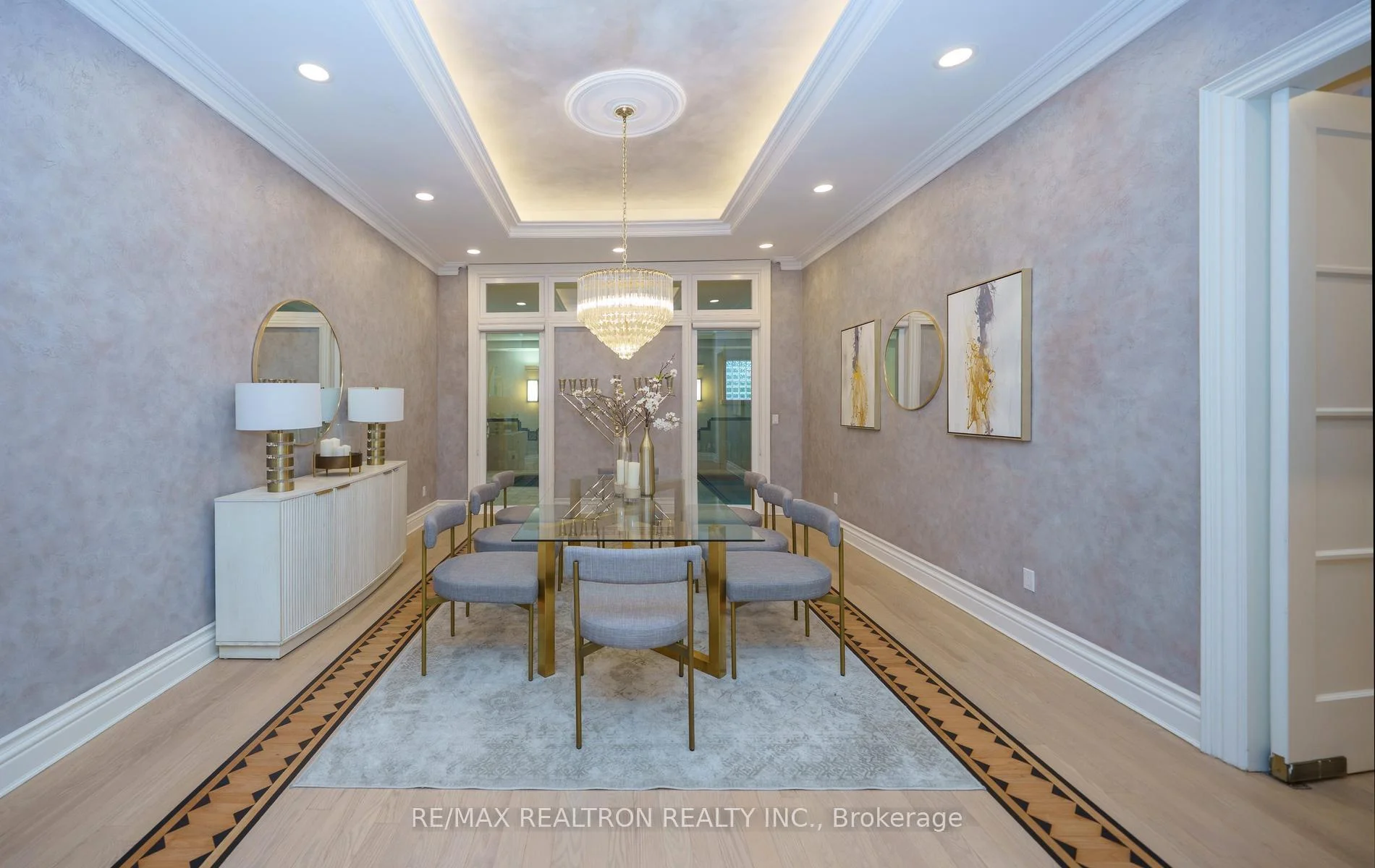 Photo 20 of 210 Arnold Avenue, Vaughan, Crestwood-Springfarm-Yorkhill — HOMEH