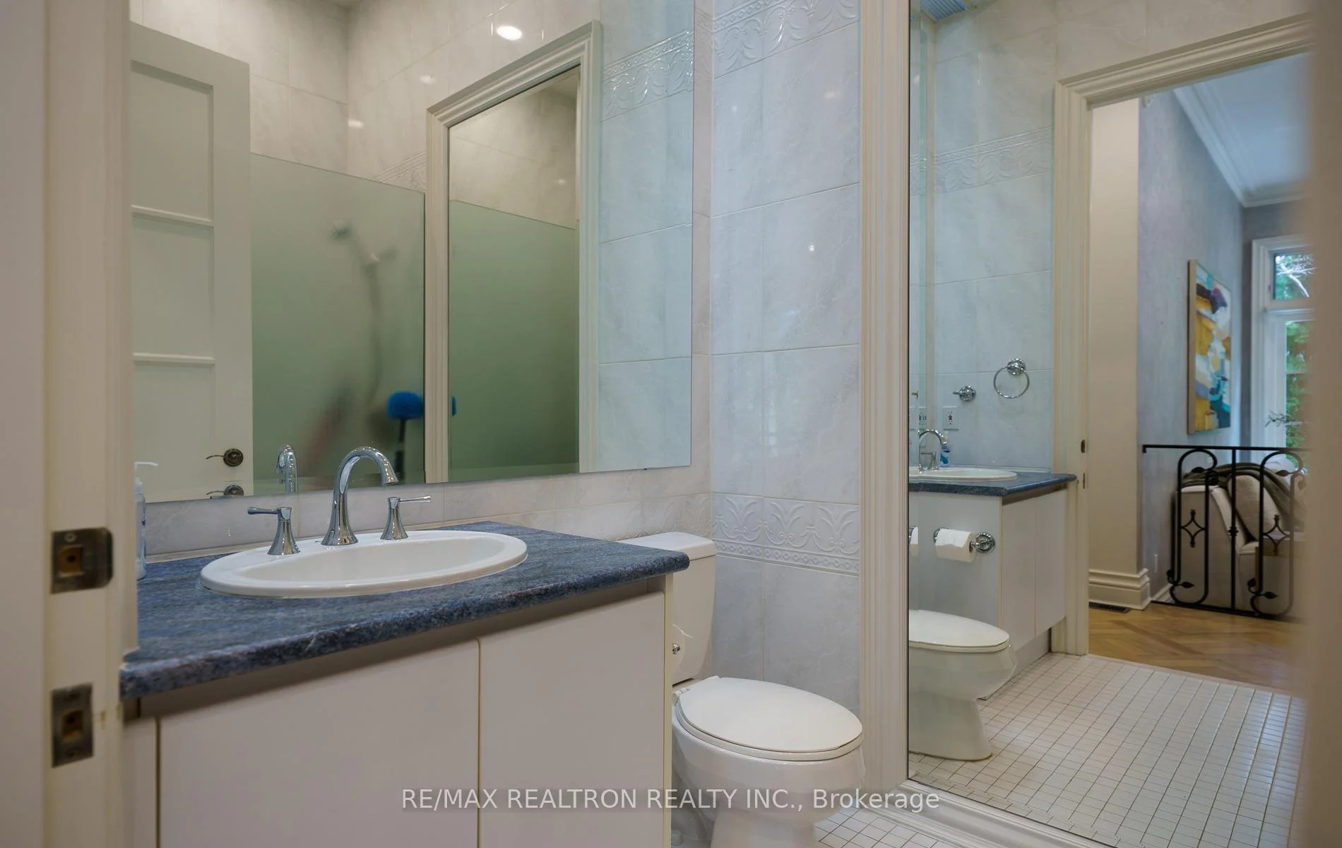 Photo 28 of 210 Arnold Avenue, Vaughan, Crestwood-Springfarm-Yorkhill — HOMEH