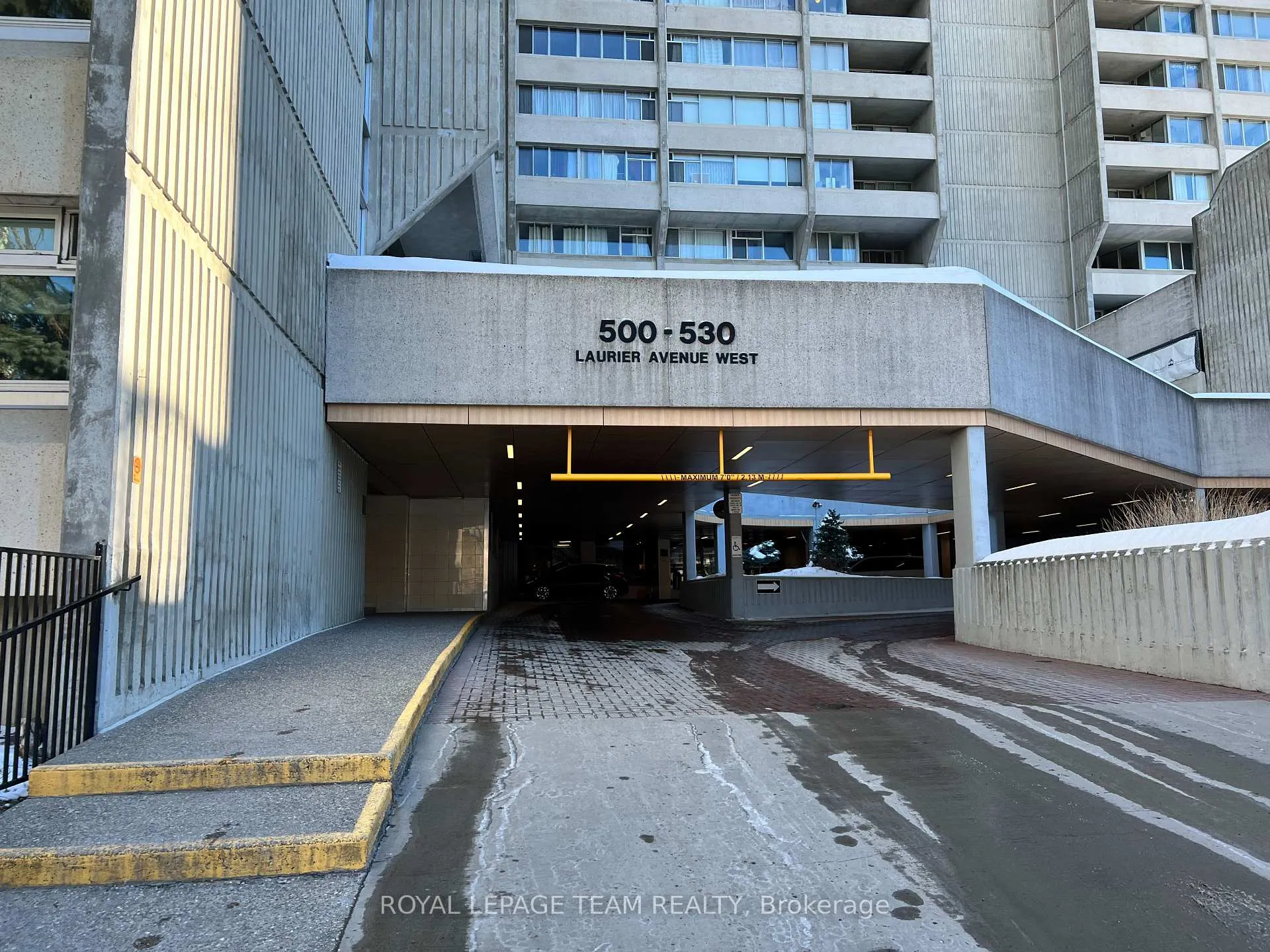 Photo 1 of Unit 2007, 530 Laurier Avenue, Ottawa, Ottawa Centre — HOMEH